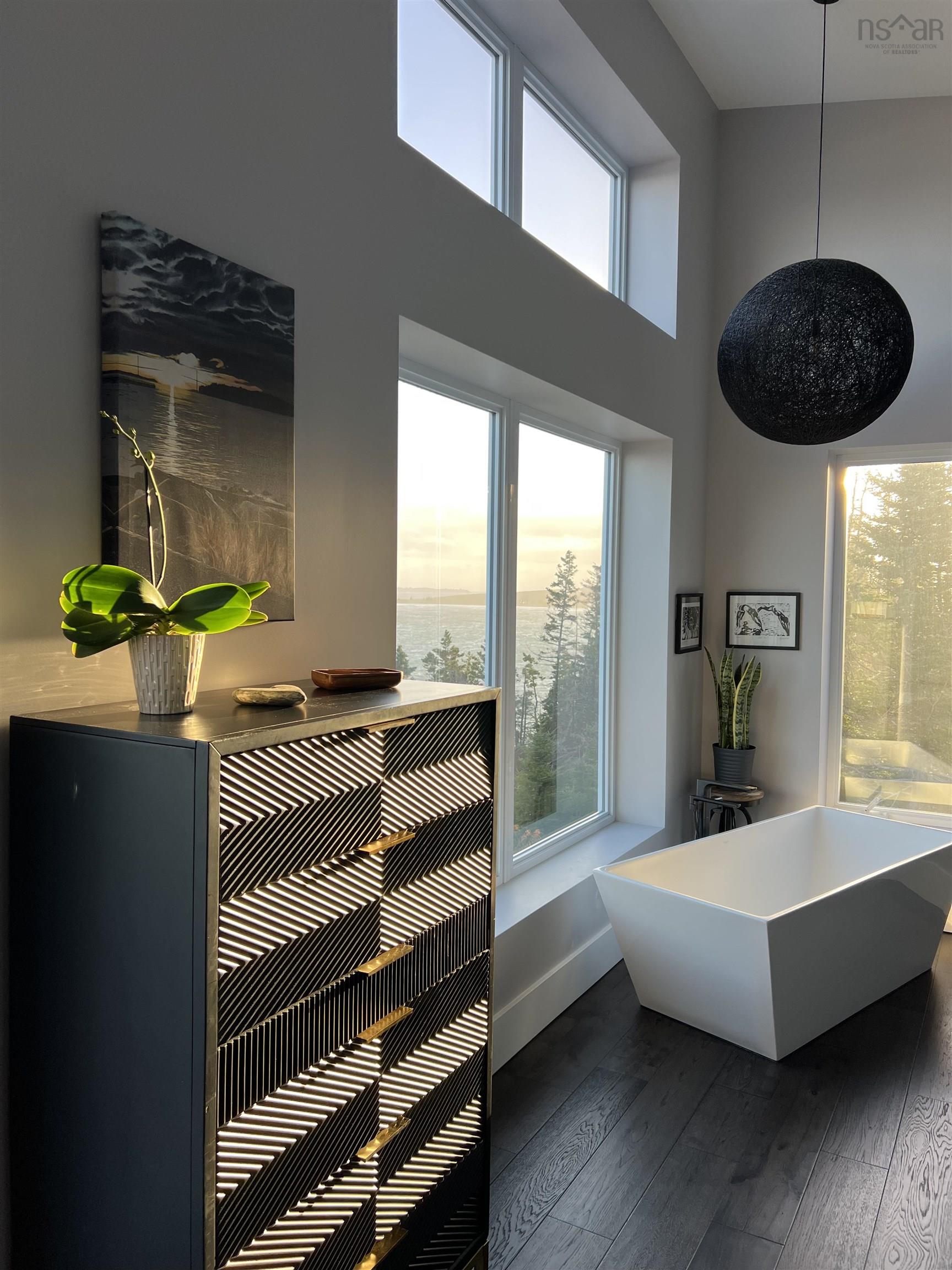 $1,195,000.00: 200 Middle Road, Kingsburg