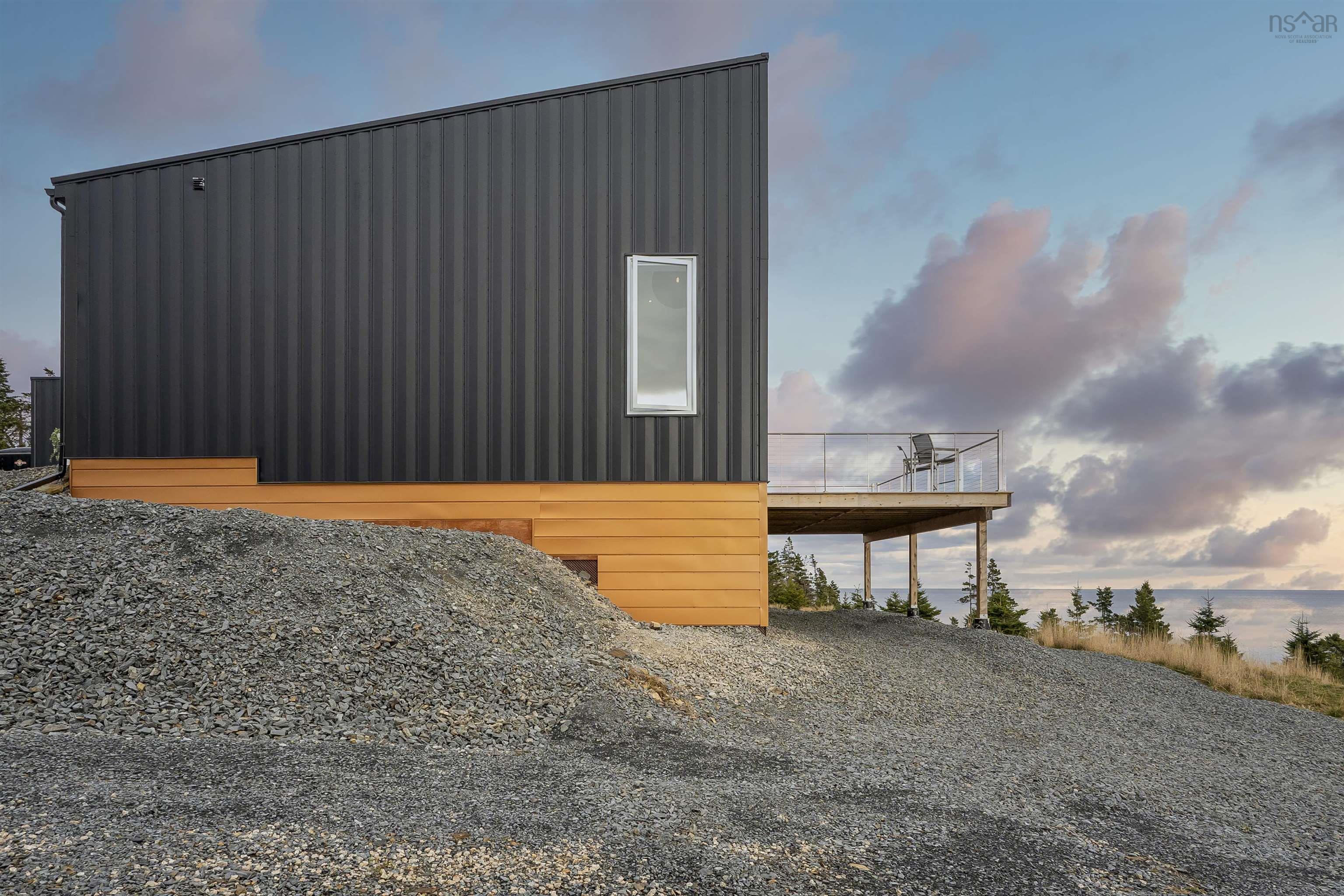 $1,195,000.00: 200 Middle Road, Kingsburg