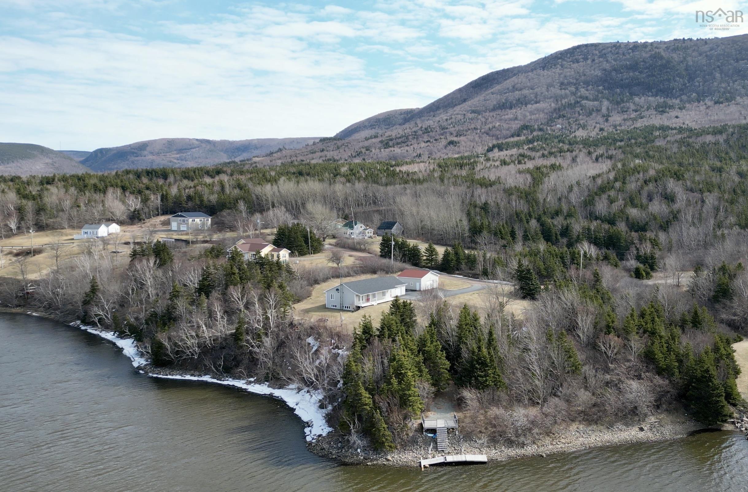 $568,000.00: 1279 MACGARRY ROAD, Grand Étang