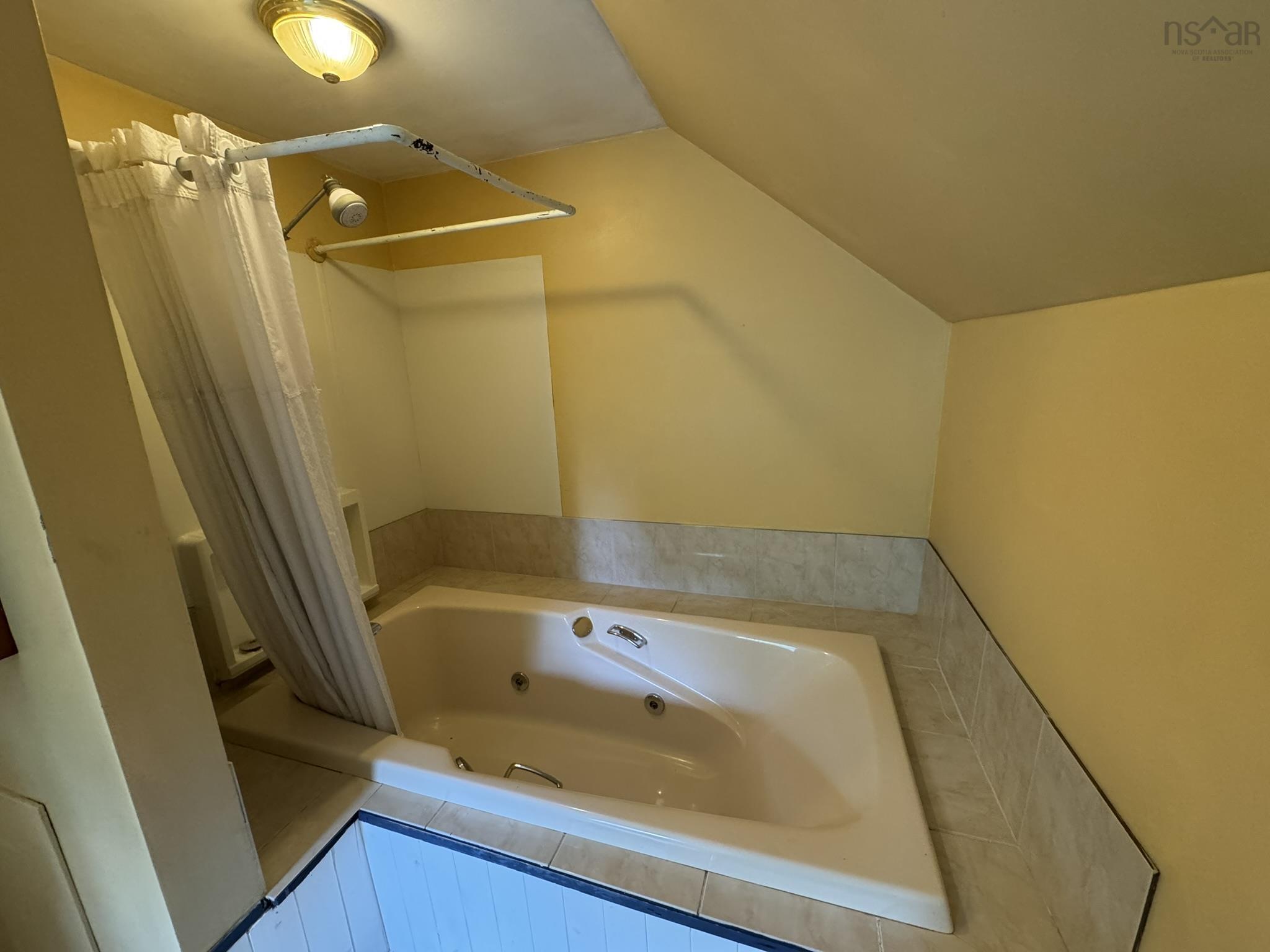 $485,000.00: 380 Truro Heights Road, Truro Heights