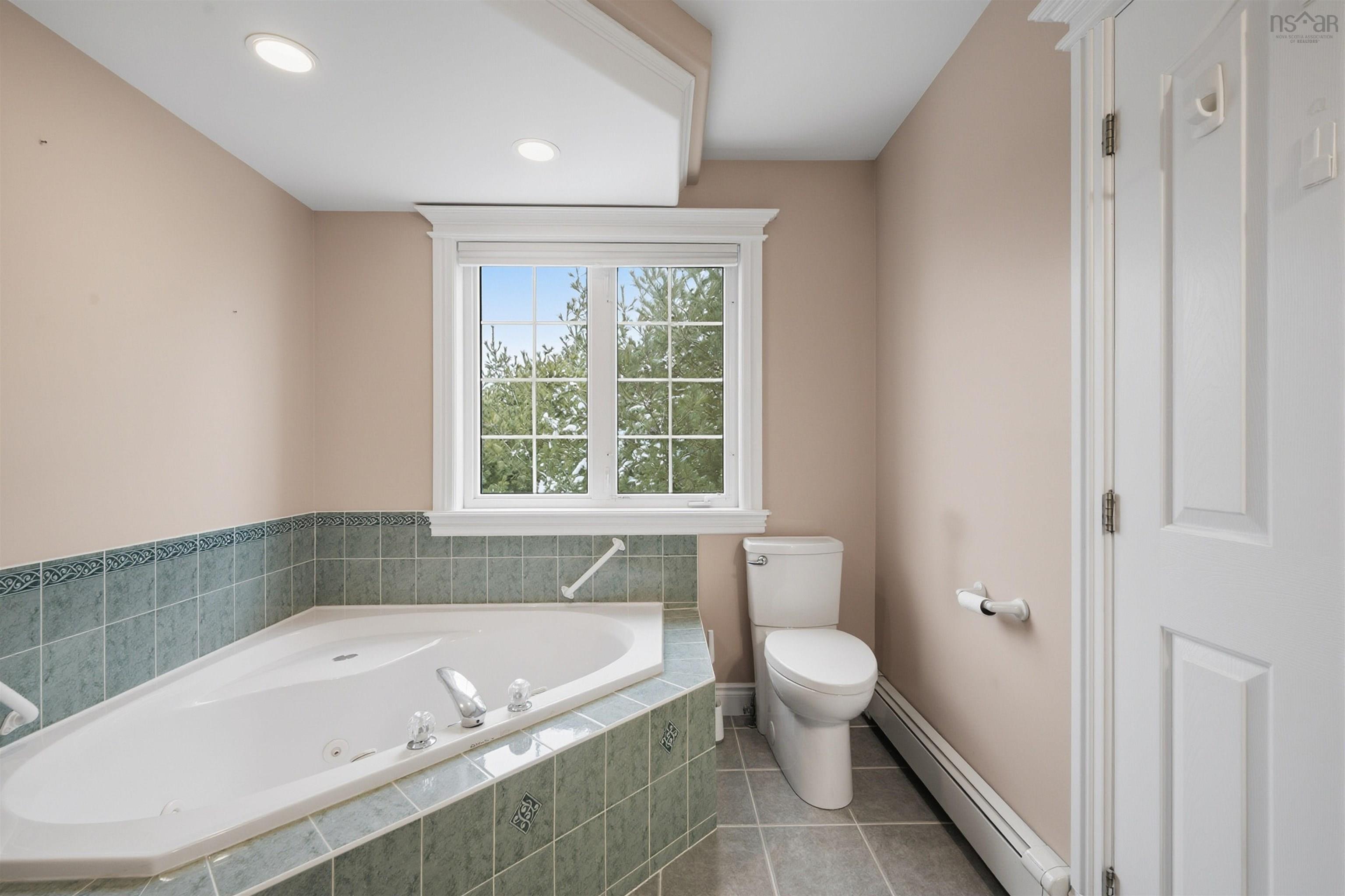 $659,000.00: 22 Gammon Lake Drive, Lawrencetown