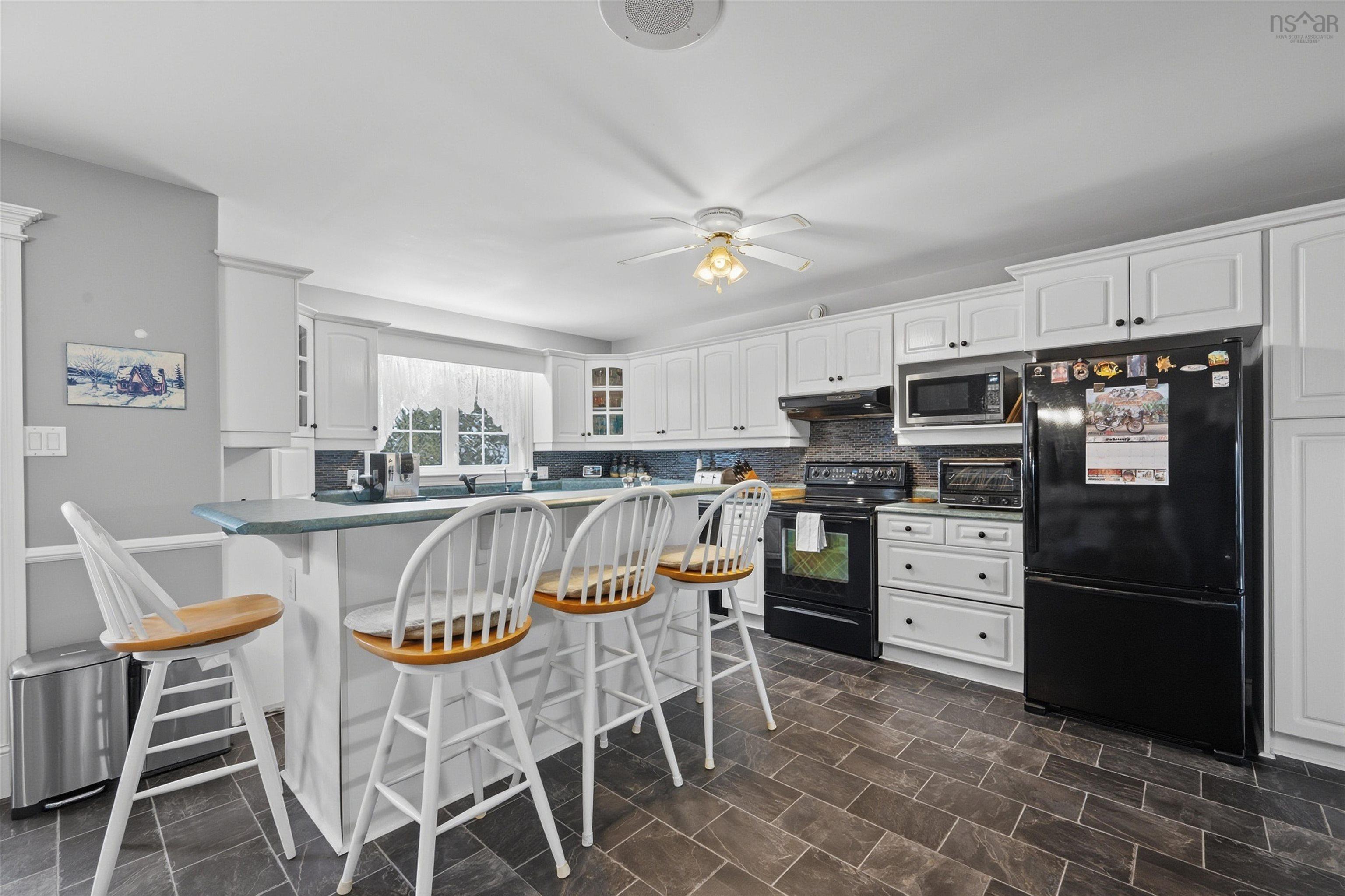 $659,000.00: 22 Gammon Lake Drive, Lawrencetown