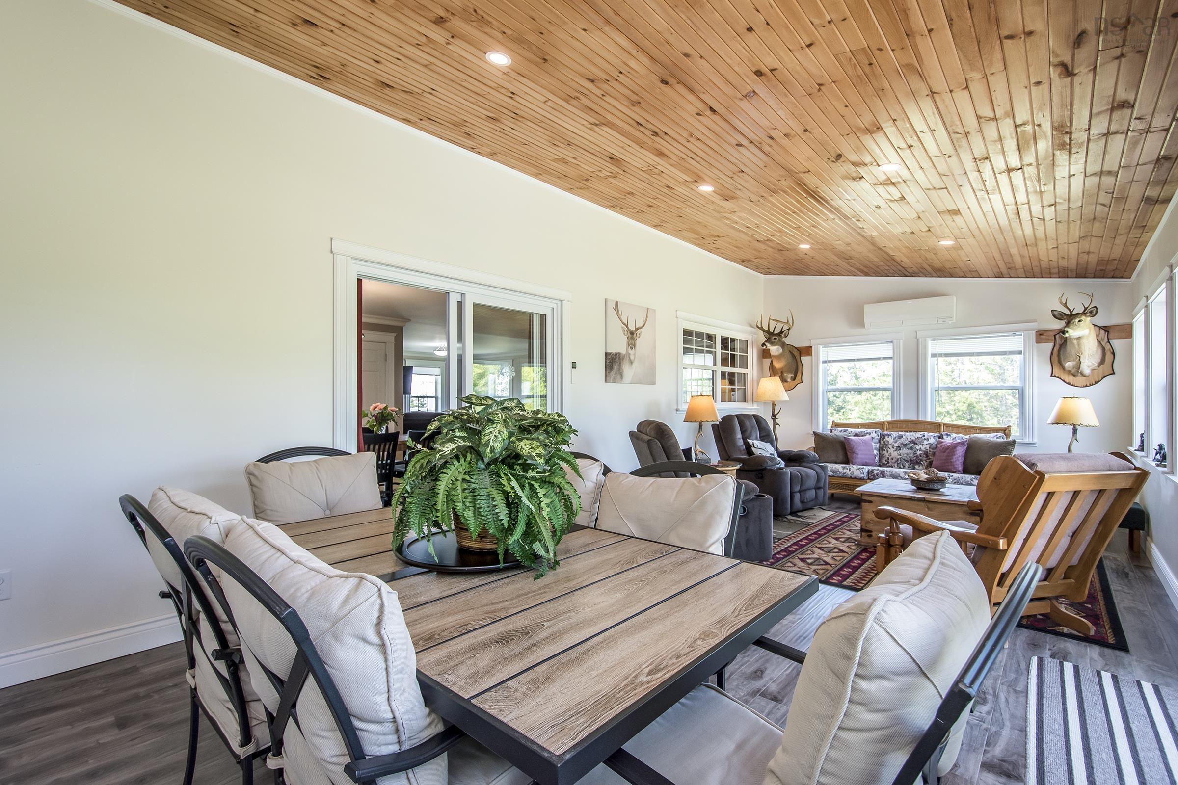 $998,900.00: 2569 Highway 2, Carrs Brook