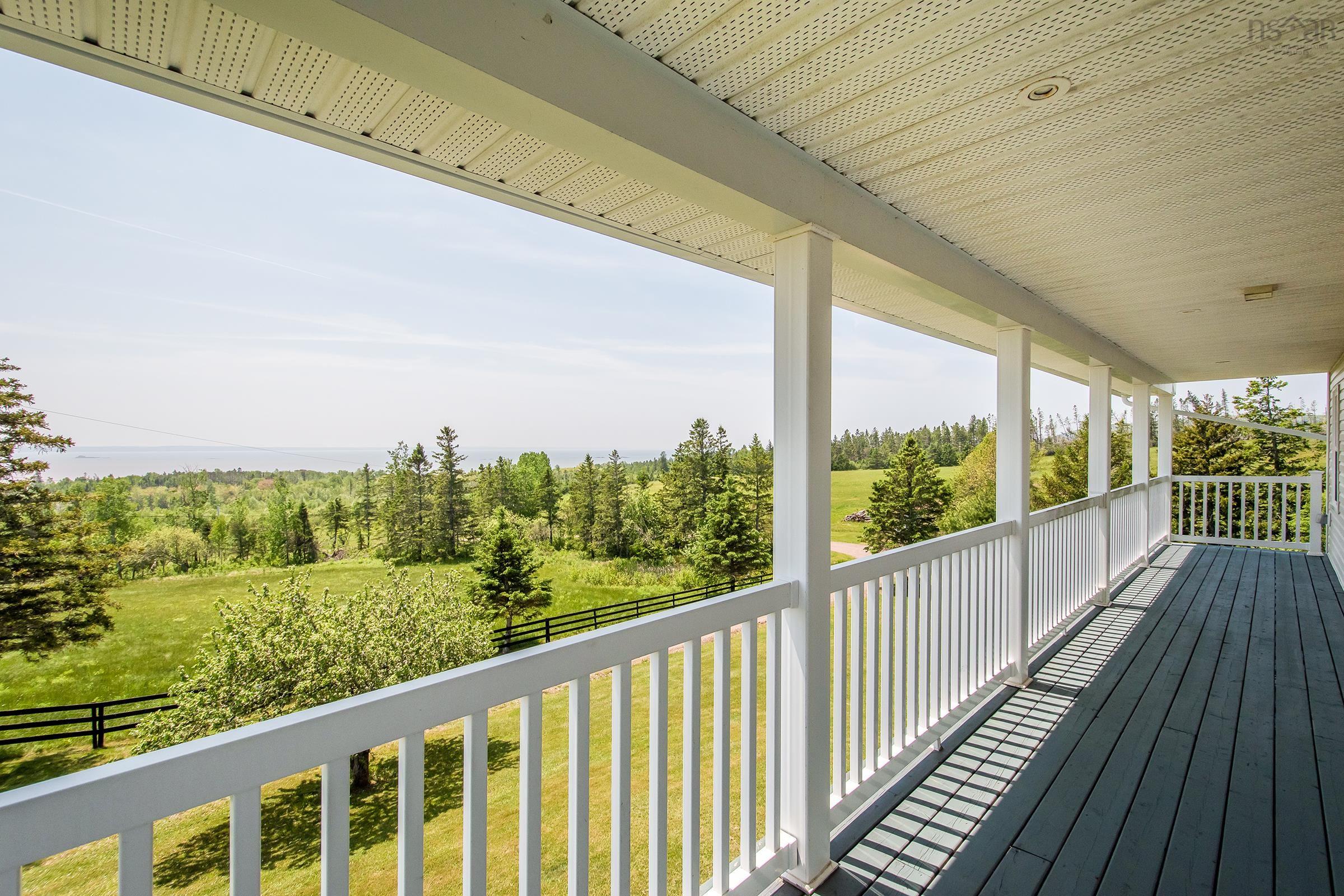 $998,900.00: 2569 Highway 2, Carrs Brook