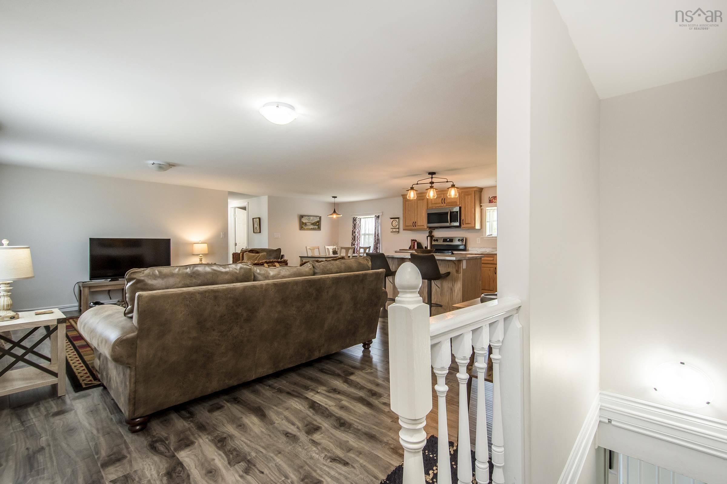 $998,900.00: 2569 Highway 2, Carrs Brook