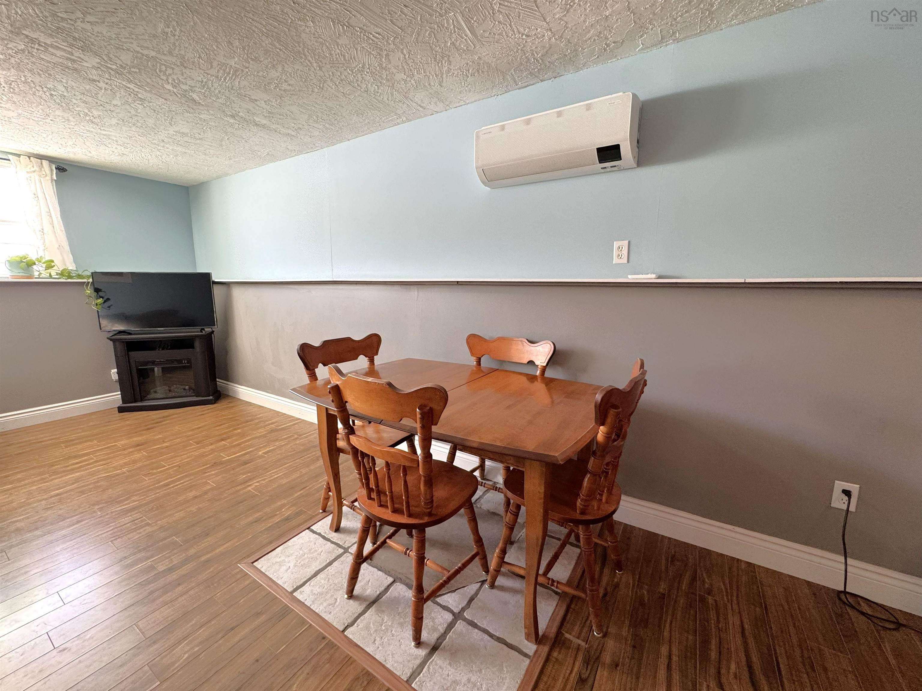 $389,900.00: 1804 Temperance Street, Westville