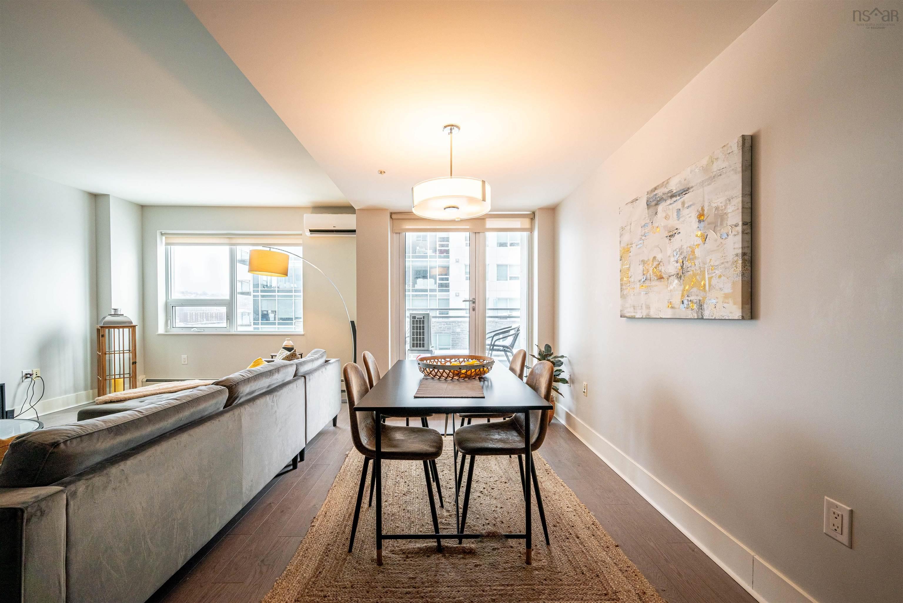 $475,000.00: 403 15 Kings Wharf Place, Dartmouth