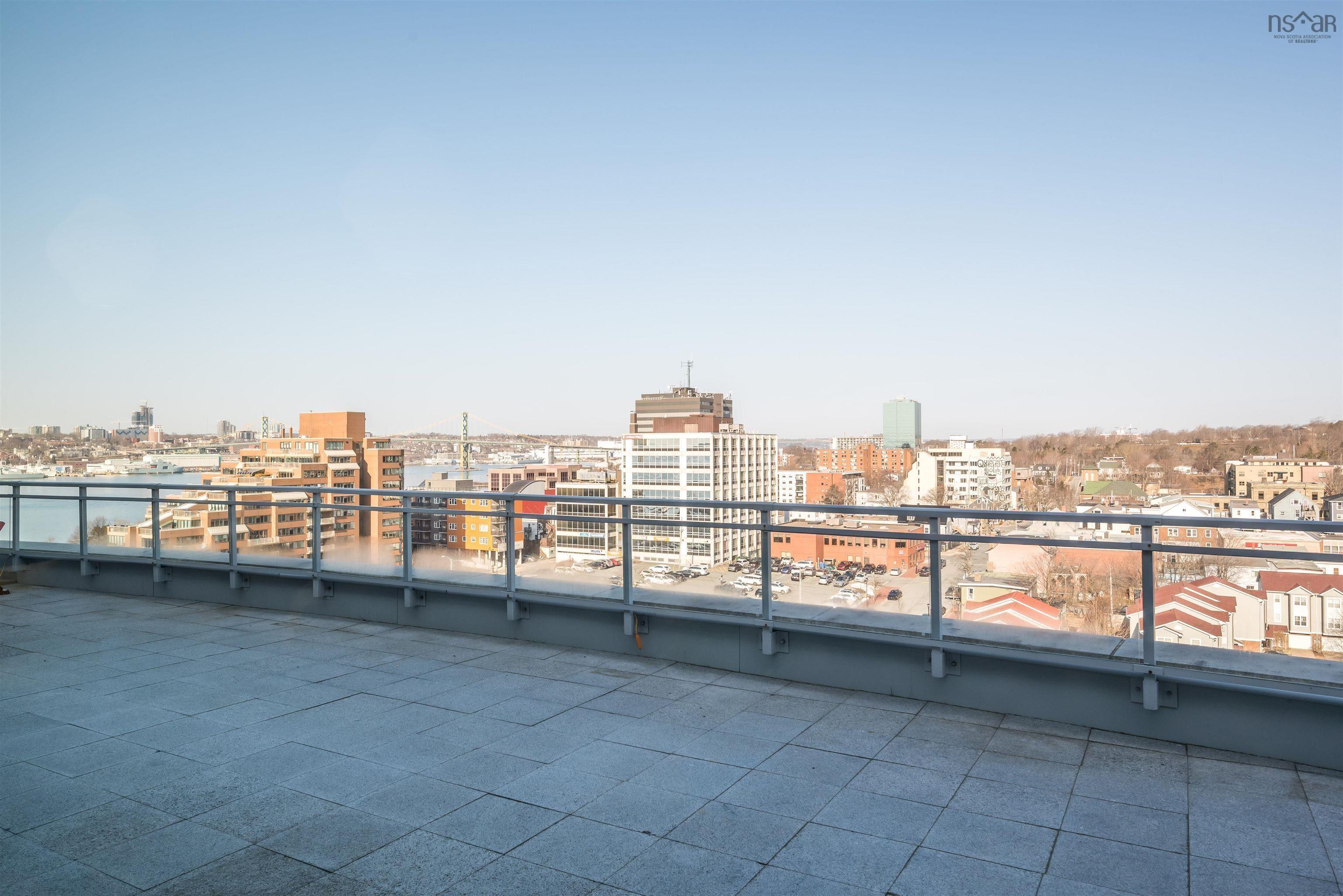 $475,000.00: 403 15 Kings Wharf Place, Dartmouth