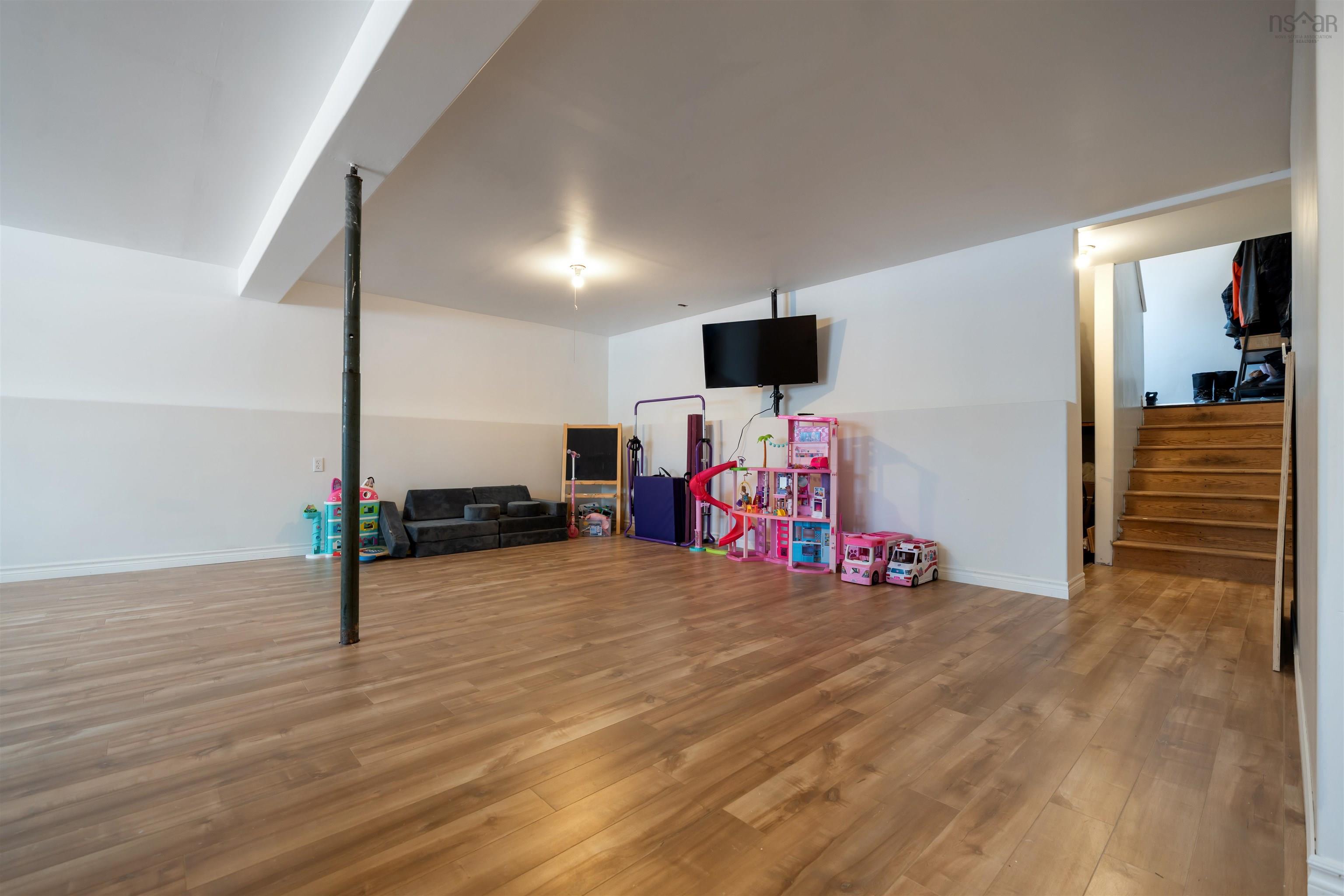 $399,000.00: 6540 Highway 4, Linacy