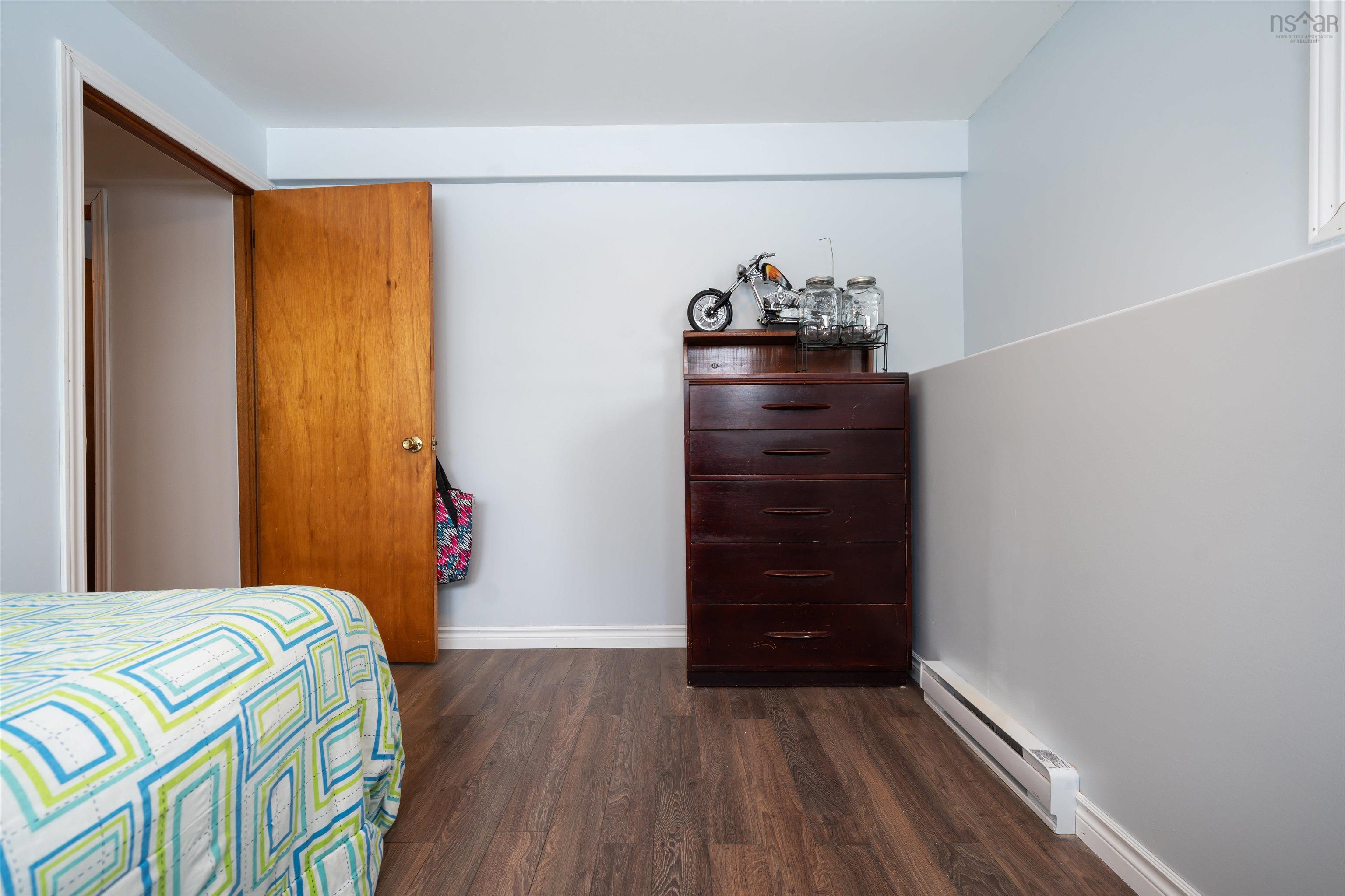 $399,000.00: 6540 Highway 4, Linacy