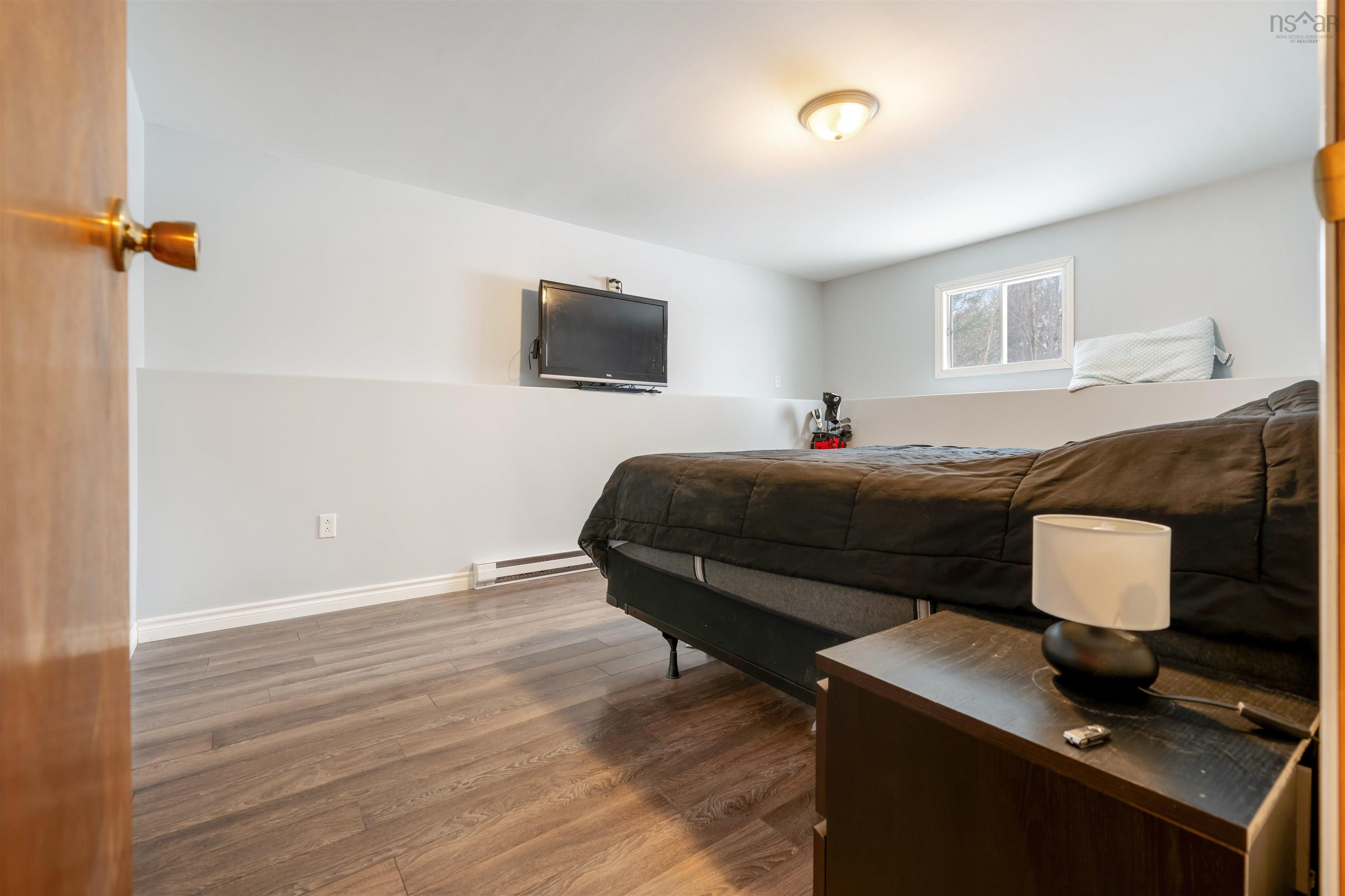 $399,000.00: 6540 Highway 4, Linacy