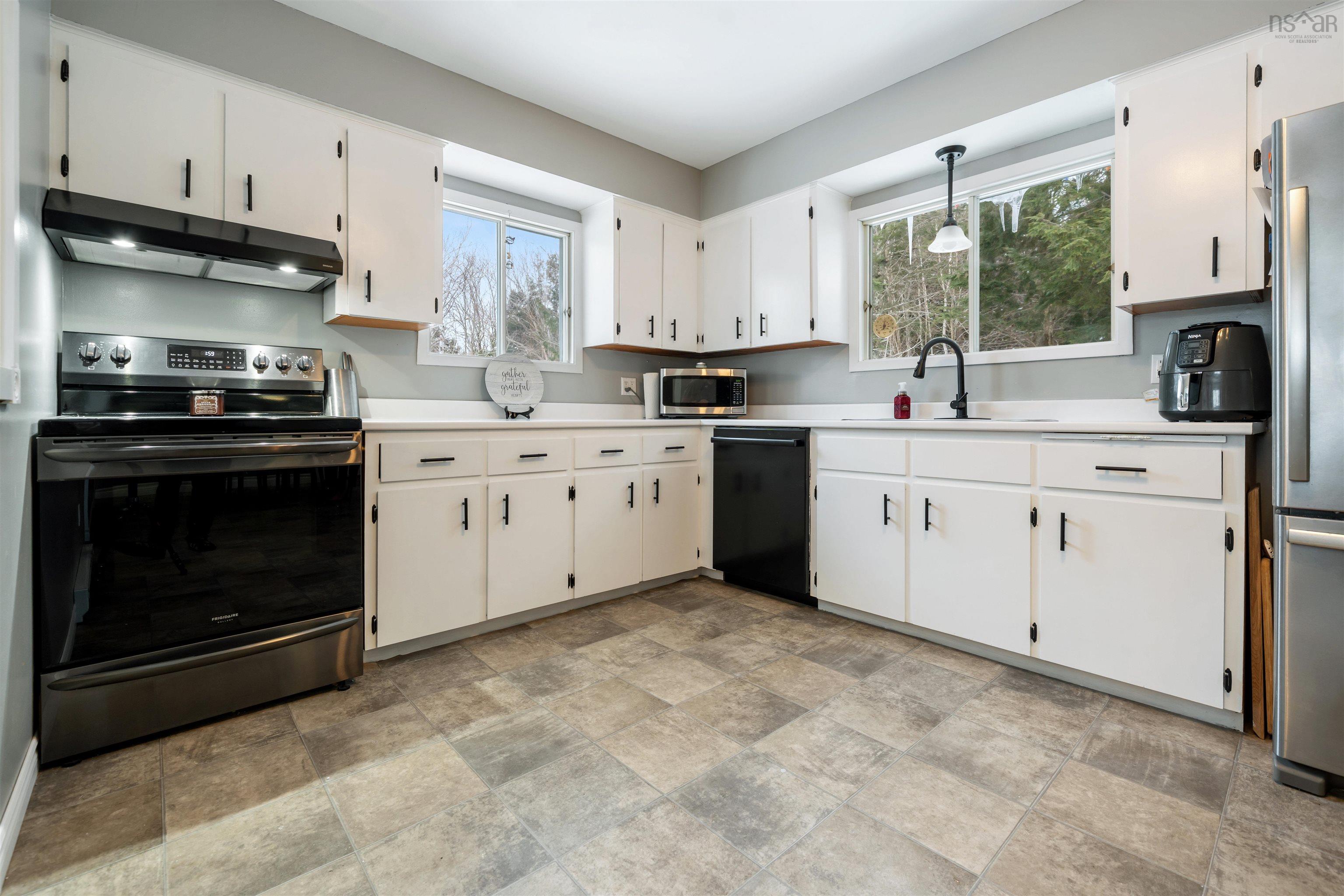 $399,000.00: 6540 Highway 4, Linacy