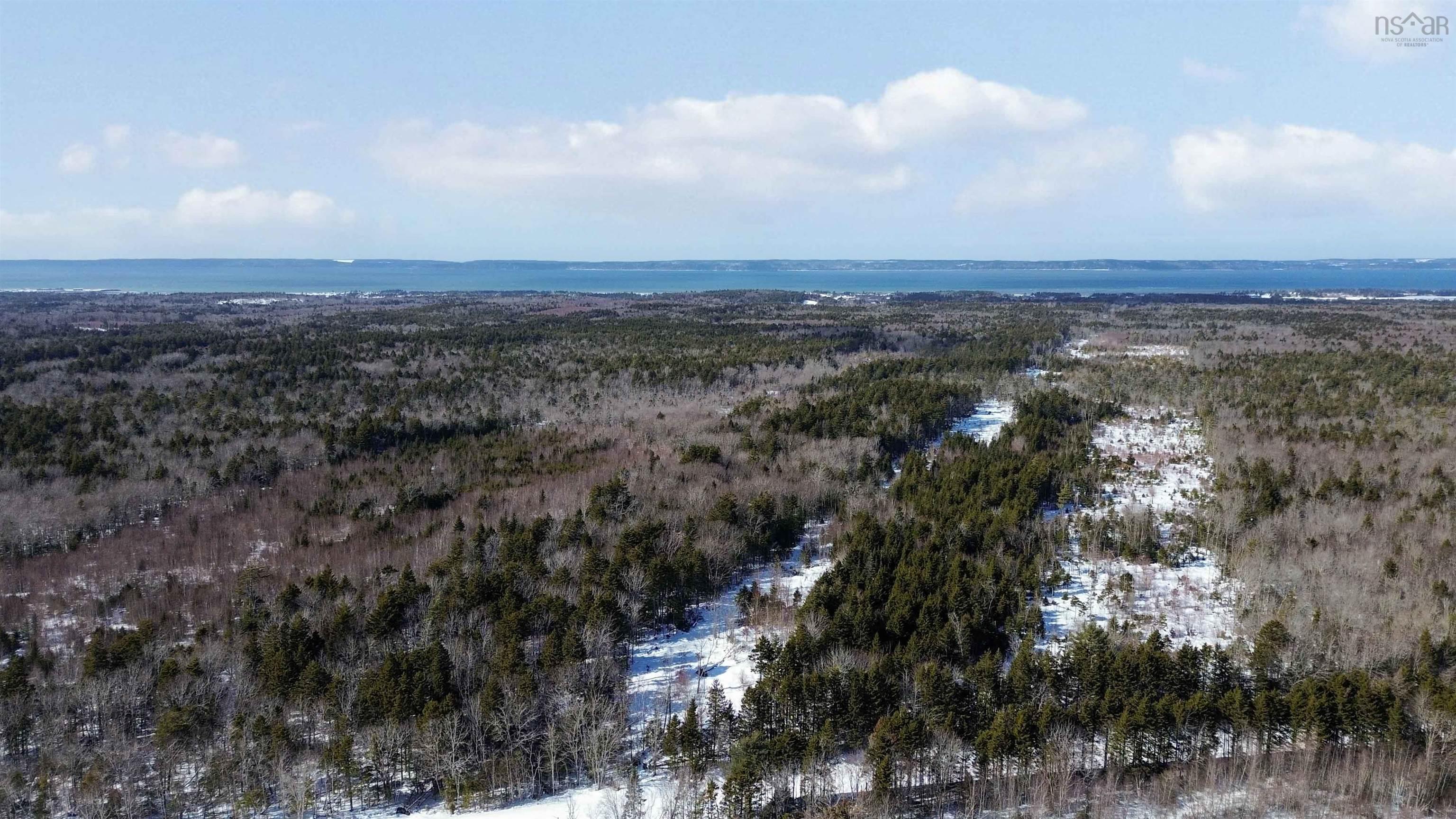 $12,000.00: Lot Highway 1, Grosses Coques