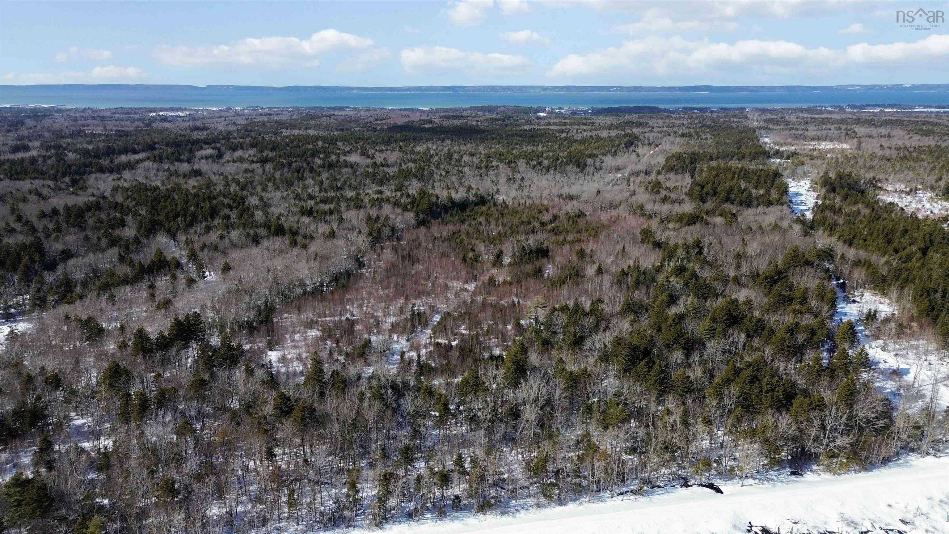 $12,000.00: Lot Highway 1, Grosses Coques