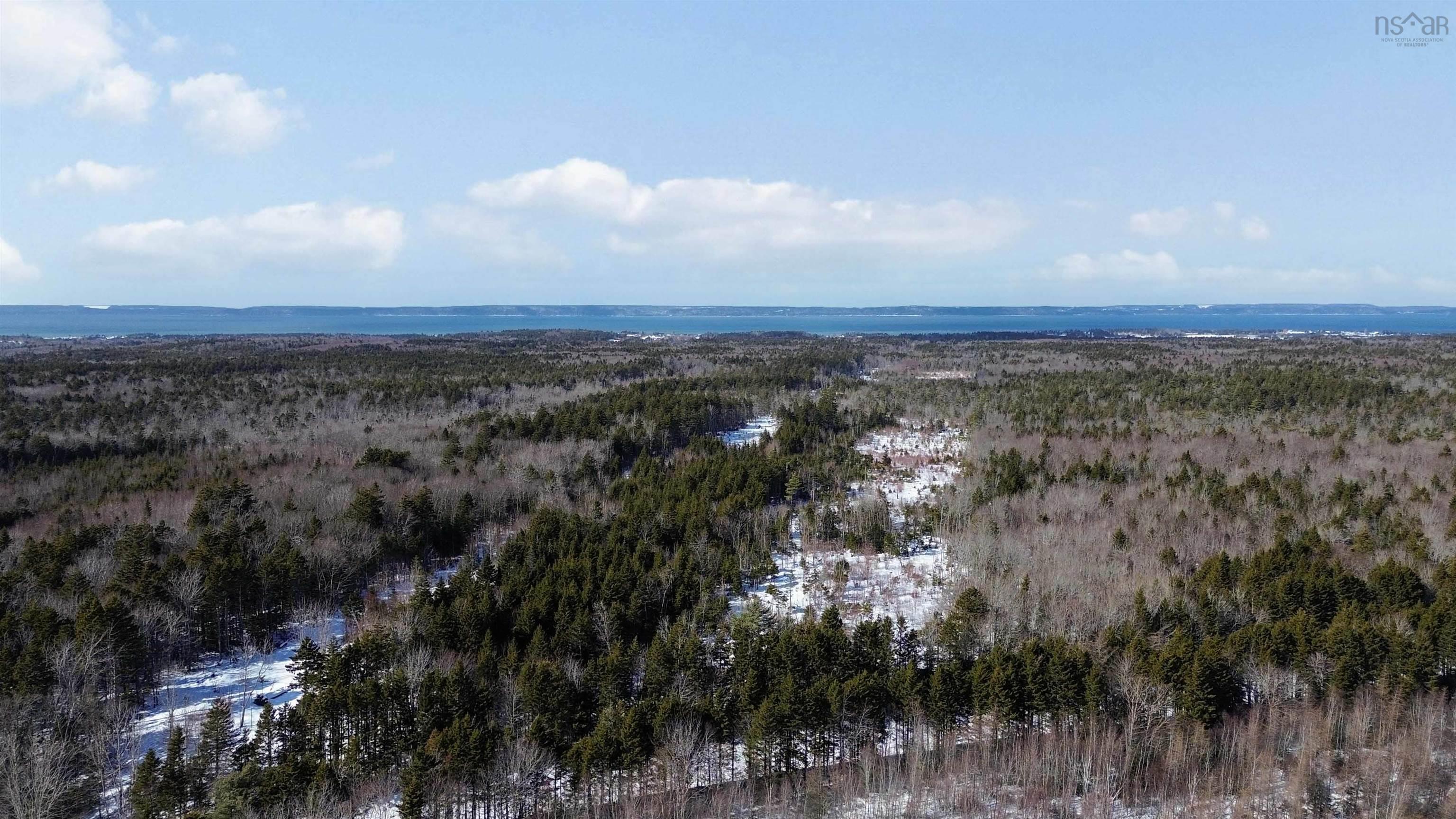 $12,000.00: Lot Highway 1, Grosses Coques