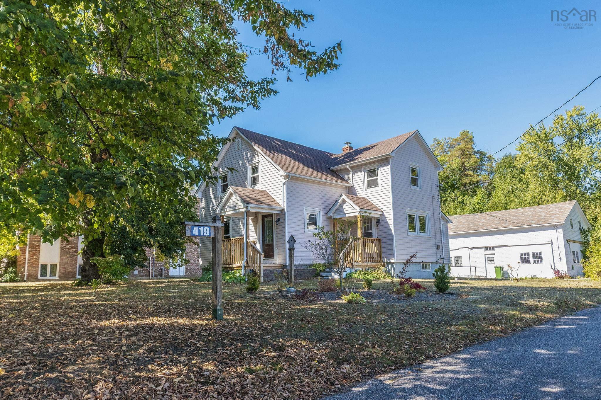 $339,900.00: 419 Main Street, Middleton