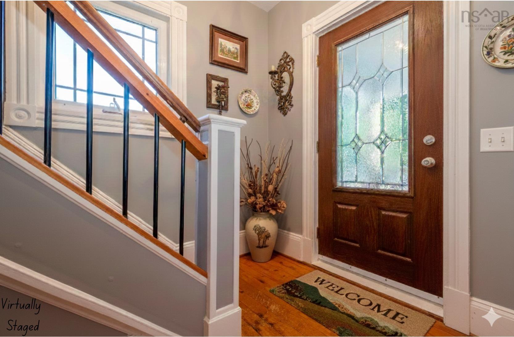 $339,900.00: 419 Main Street, Middleton