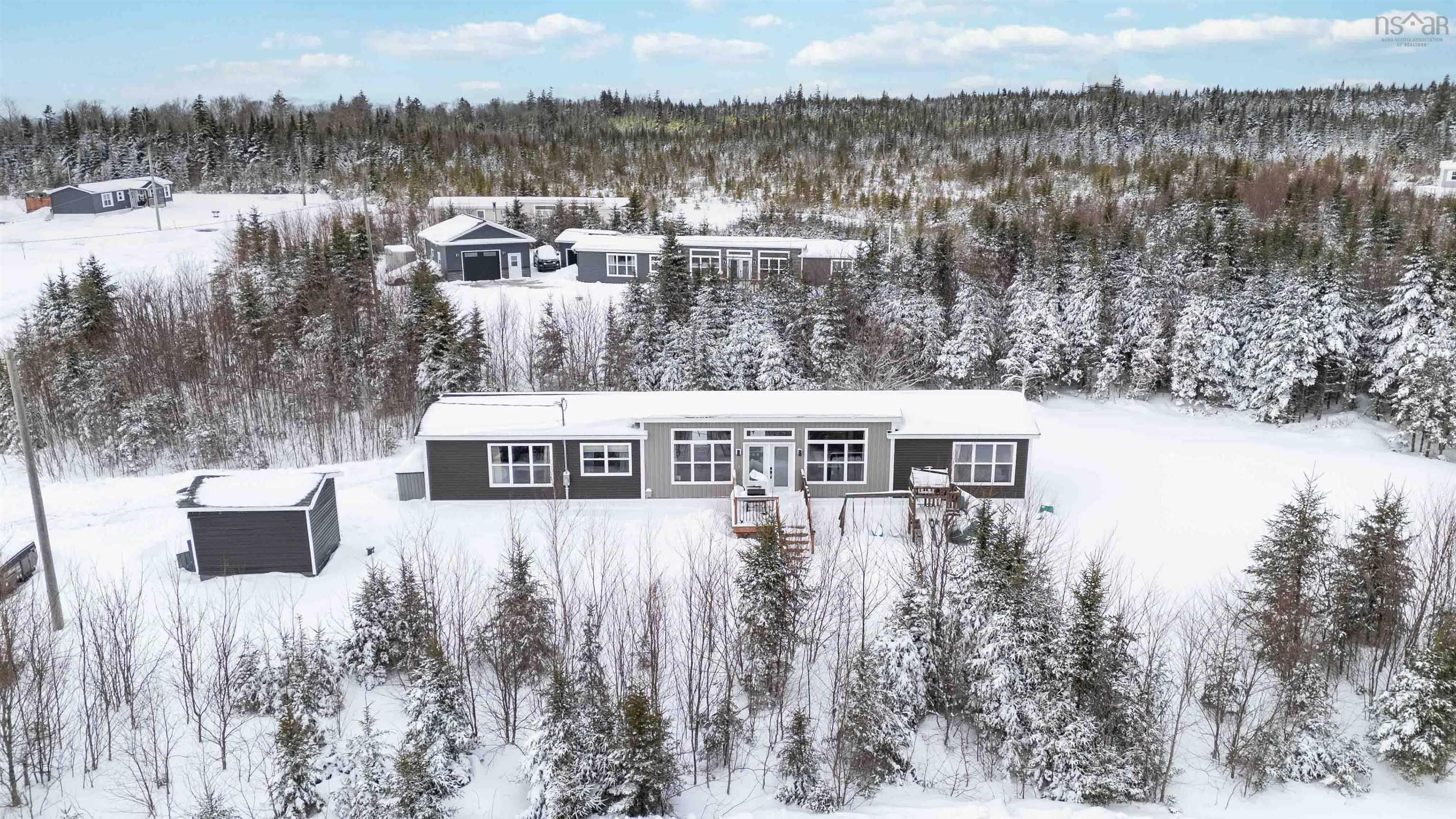 33 Jet Court, Devon, NS (MLS® 202603475) | Devon Real Estate | RE/MAX Halifax