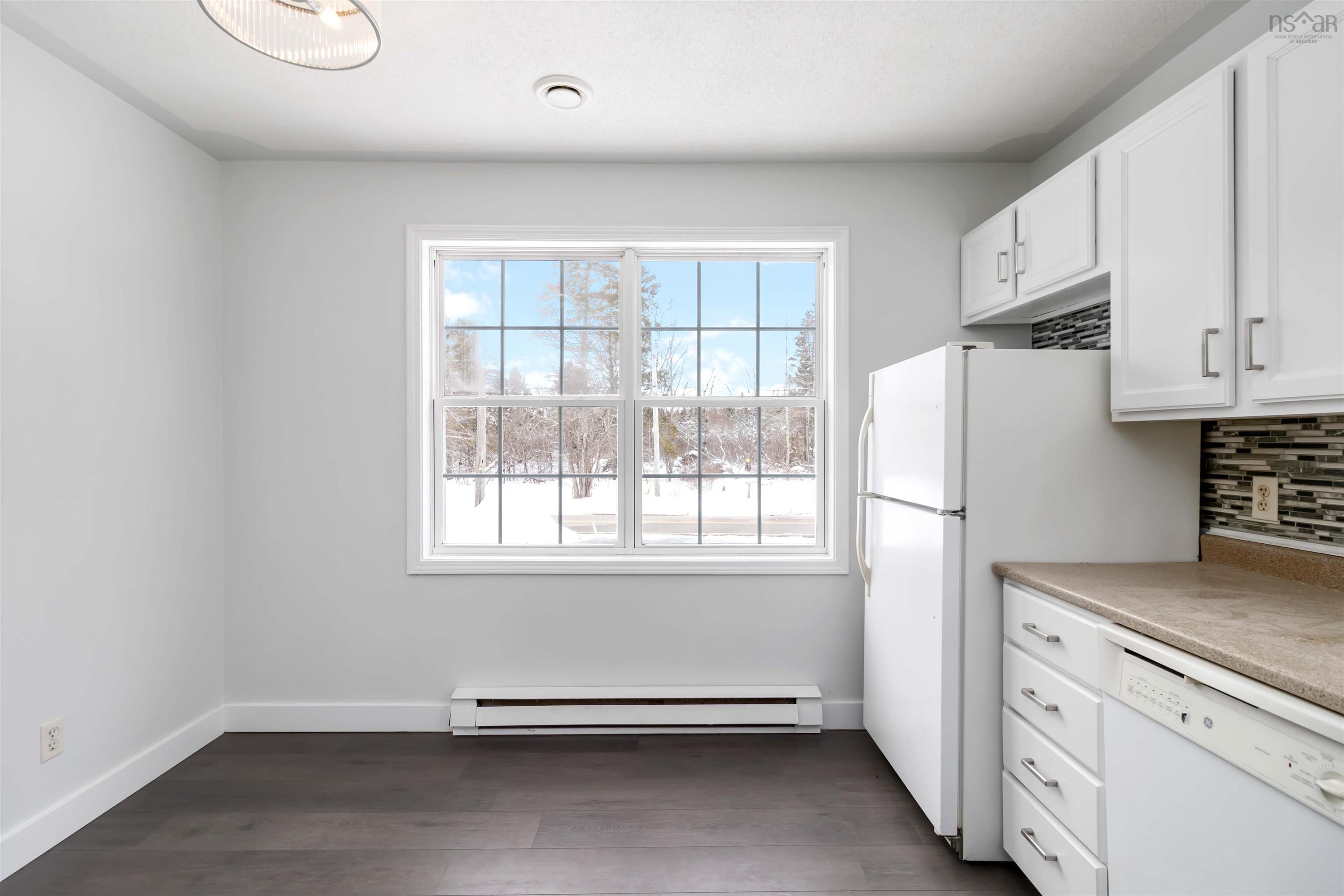 $399,900.00: 6324 Highway 236, Five Mile River