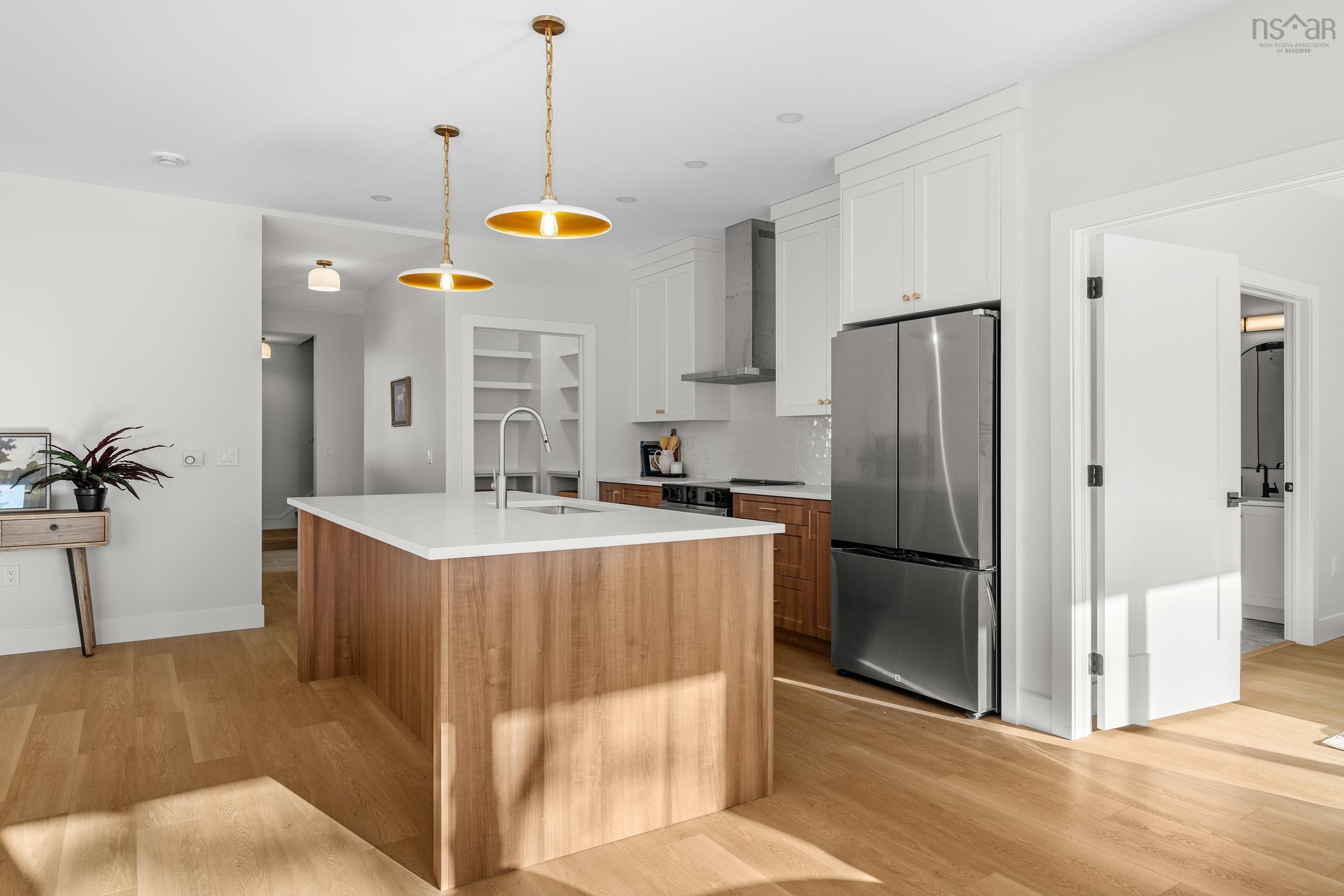 85 Hillside Drive, Boutiliers Point, NS (MLS 202603477)