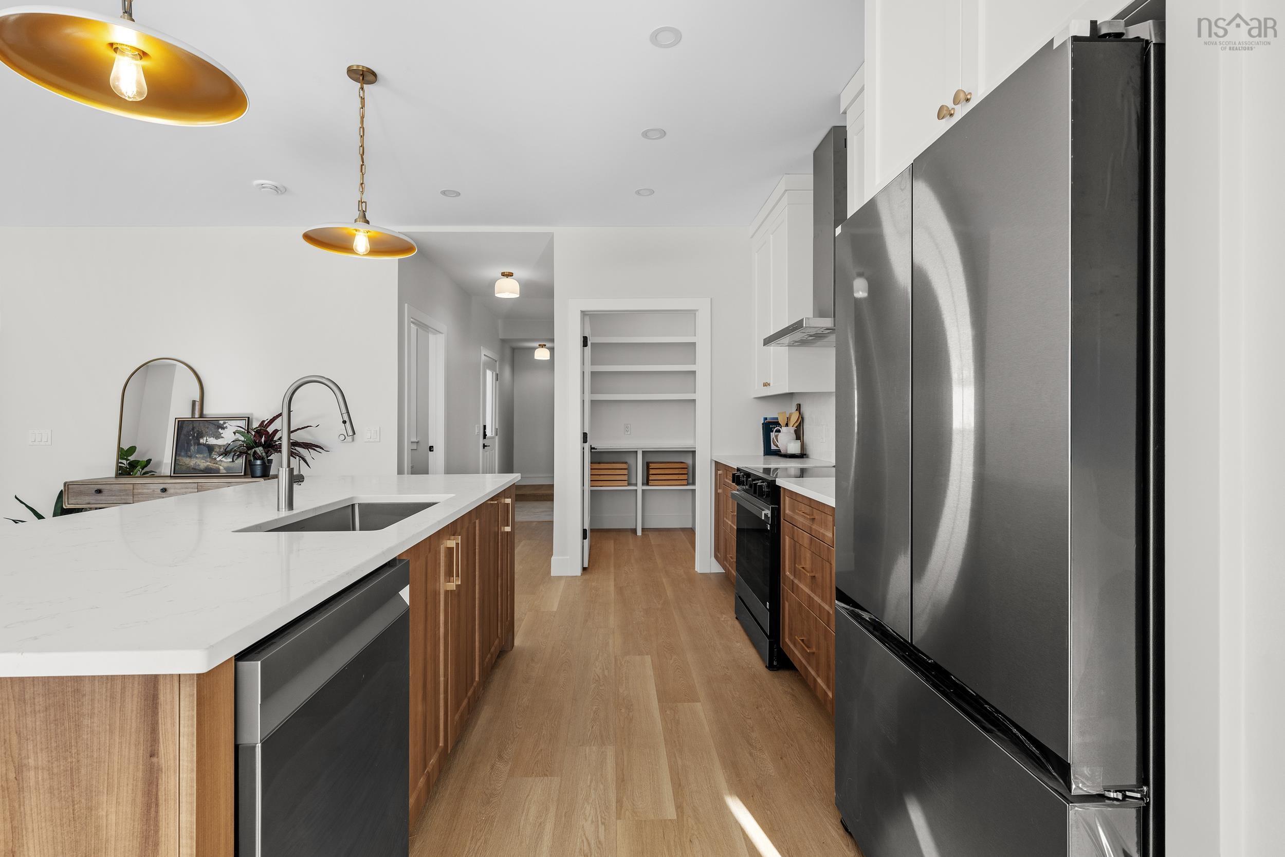 85 Hillside Drive, Boutiliers Point, NS (MLS 202603477)