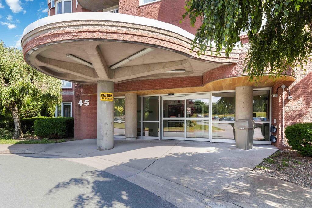 818 45 Vimy Avenue, Halifax, NS (MLS 202603479)