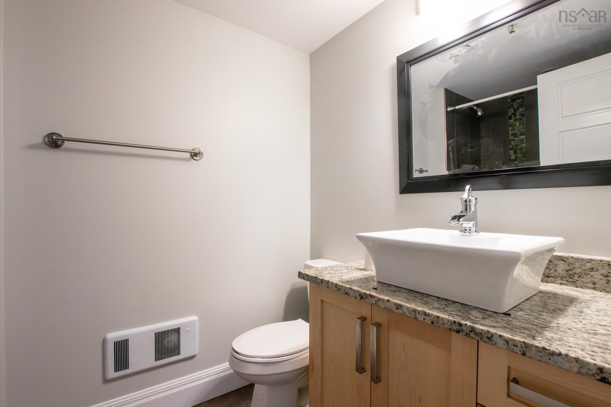 818 45 Vimy Avenue, Halifax, NS (MLS 202603479)