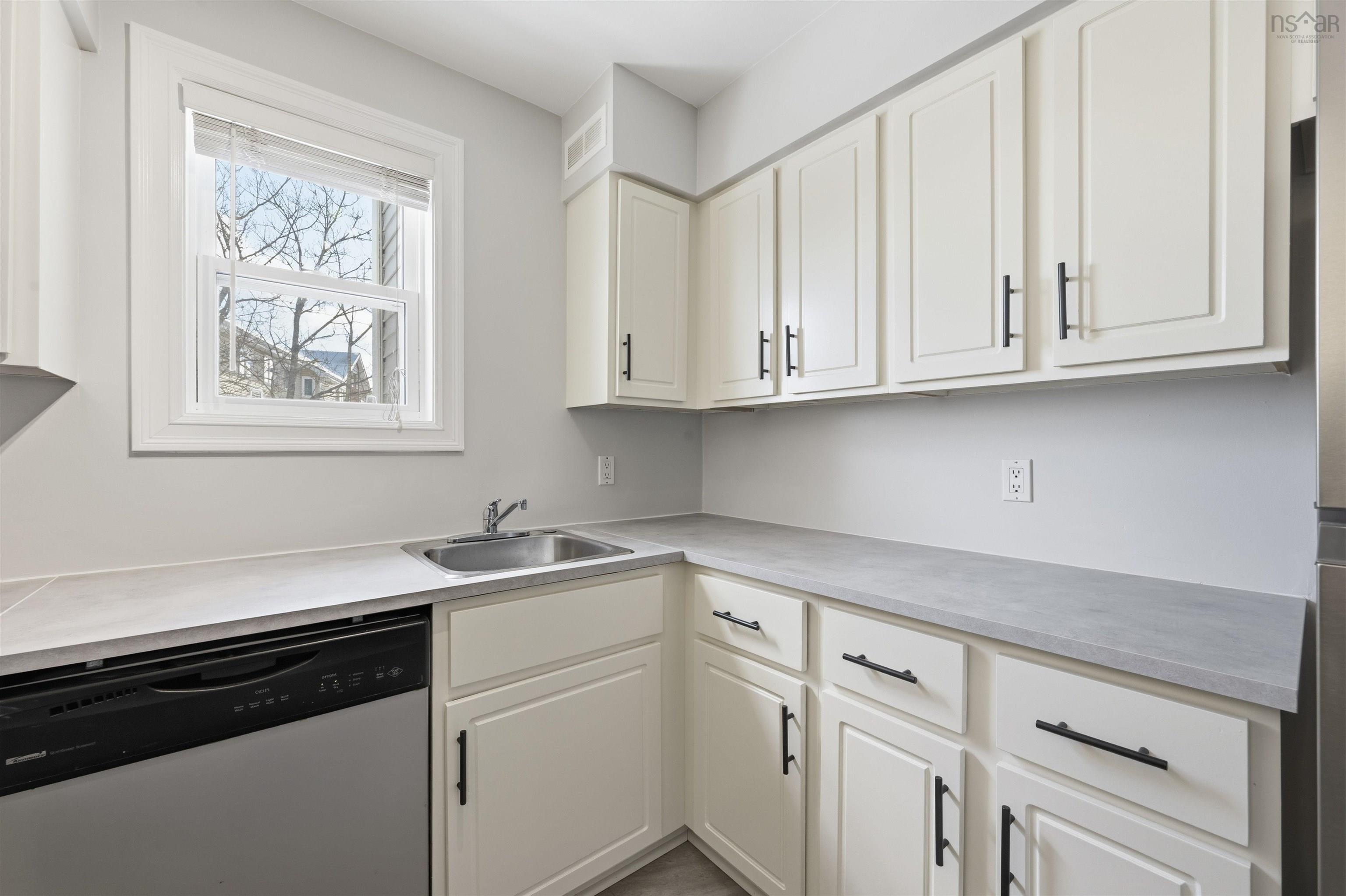 204 182 Farnham Gate Road, Halifax, NS (MLS 202603491)