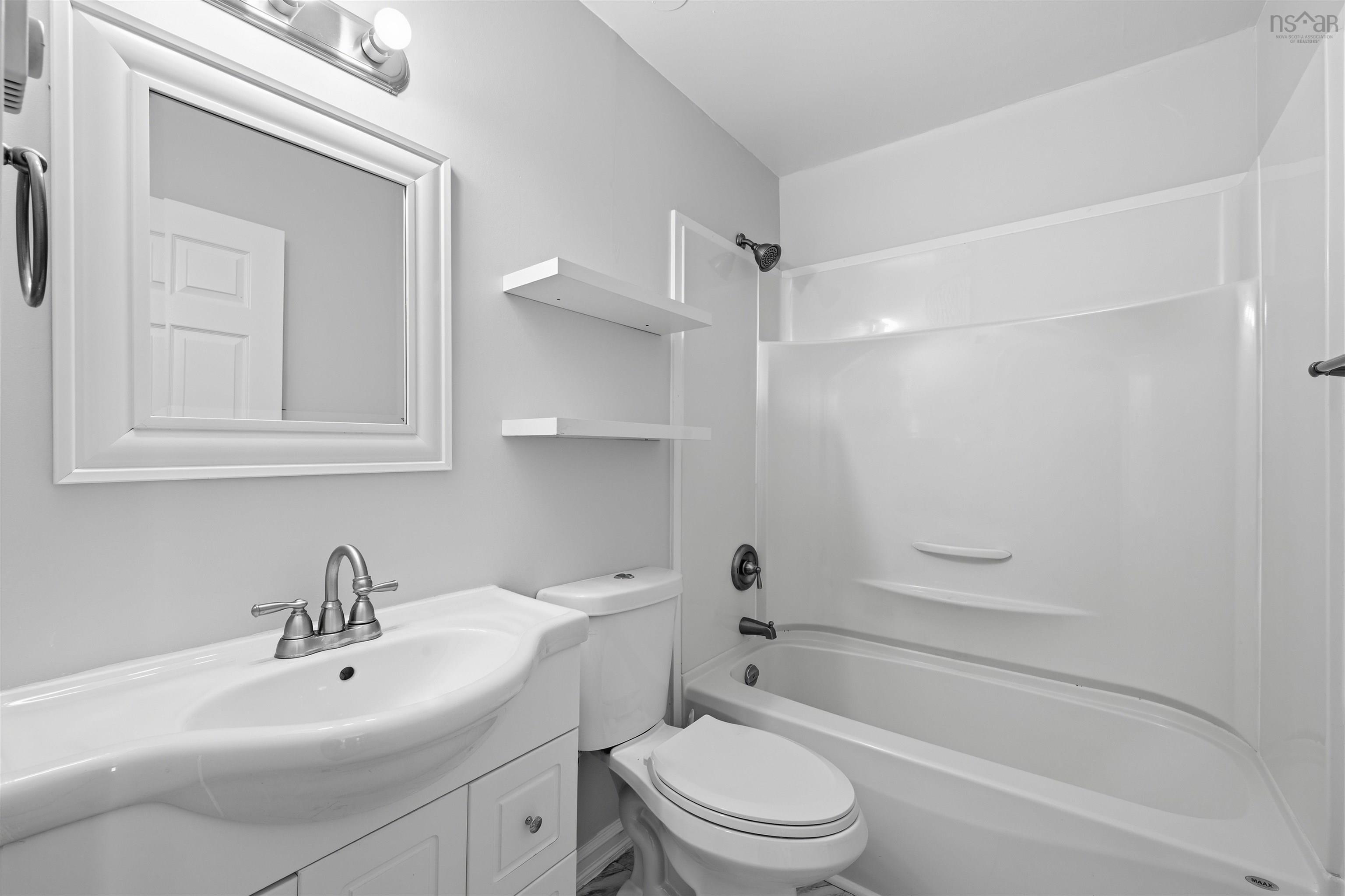 204 182 Farnham Gate Road, Halifax, NS (MLS 202603491)