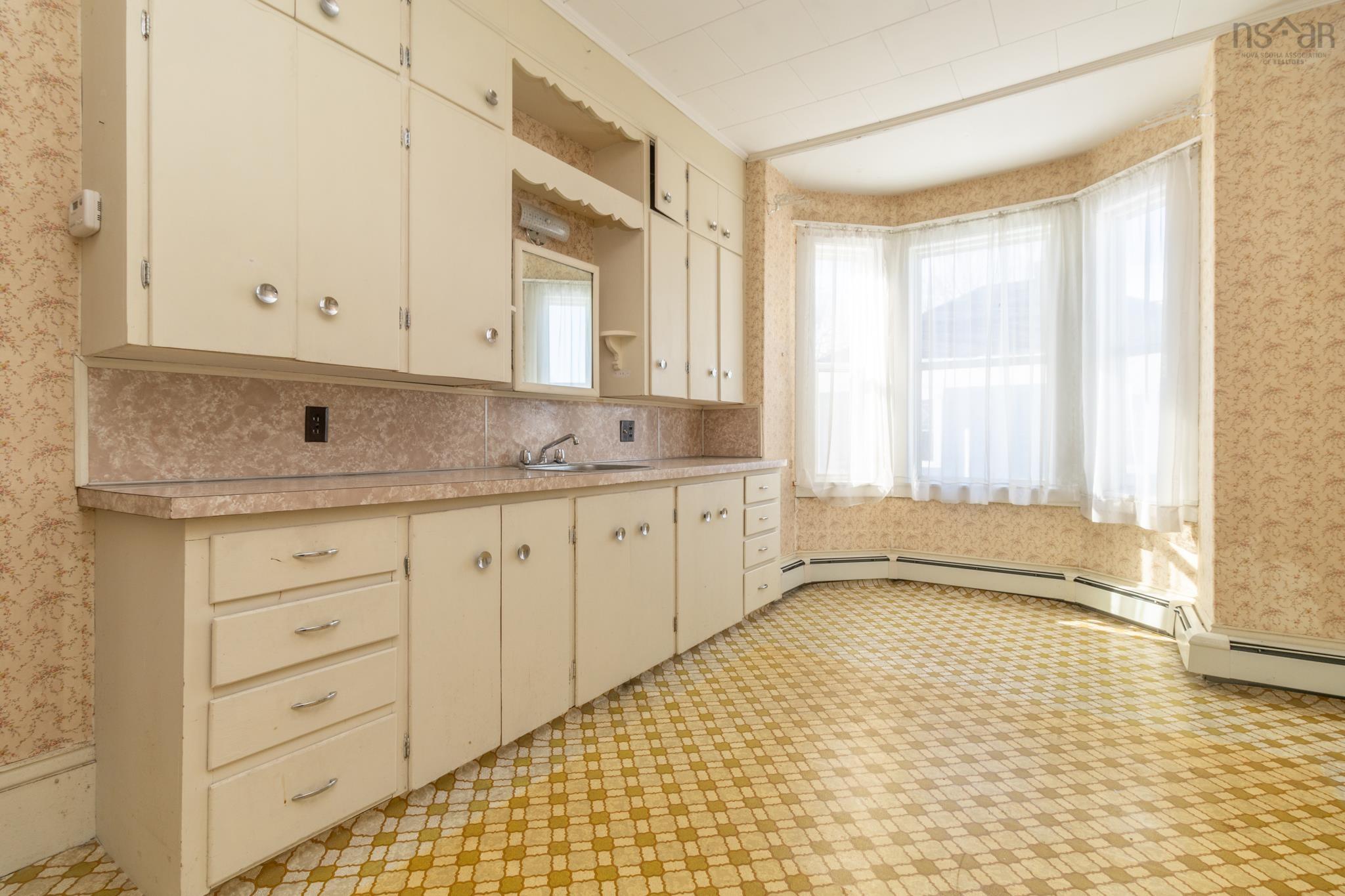 $279,900.00: 48 Albert Street, Yarmouth