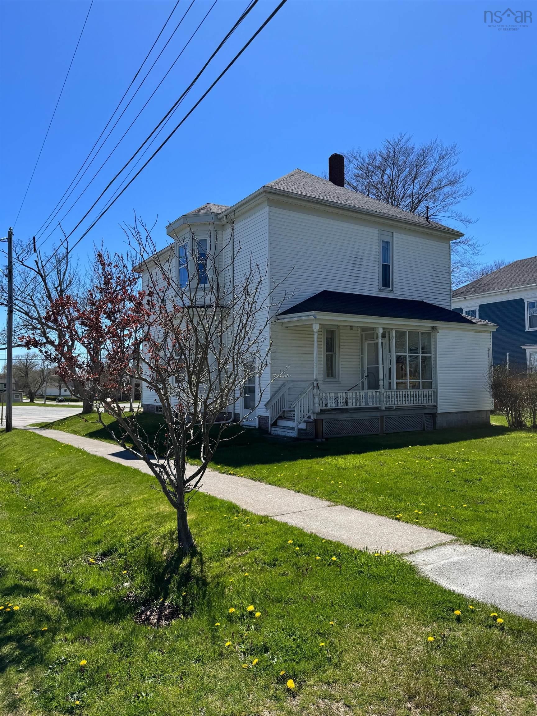 $269,900.00: 48 Albert Street, Yarmouth