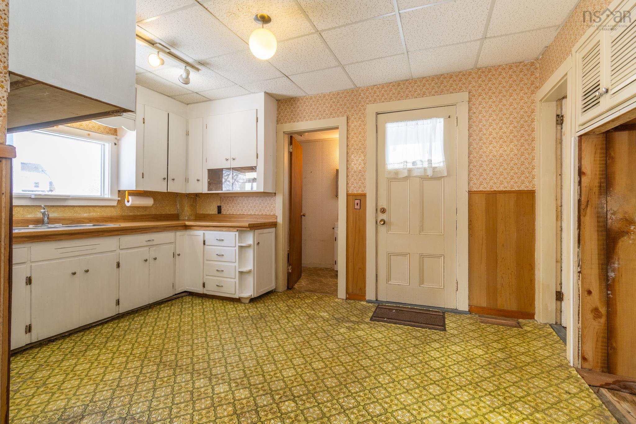 $279,900.00: 48 Albert Street, Yarmouth