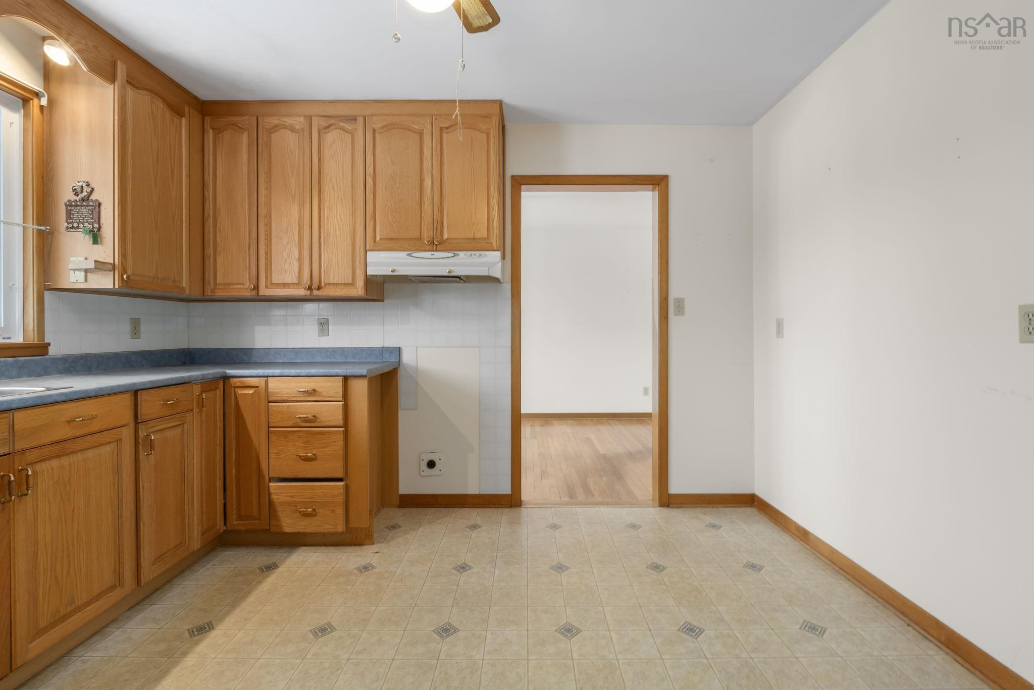 24 Christopher Avenue, Dartmouth, NS (MLS 202603495)