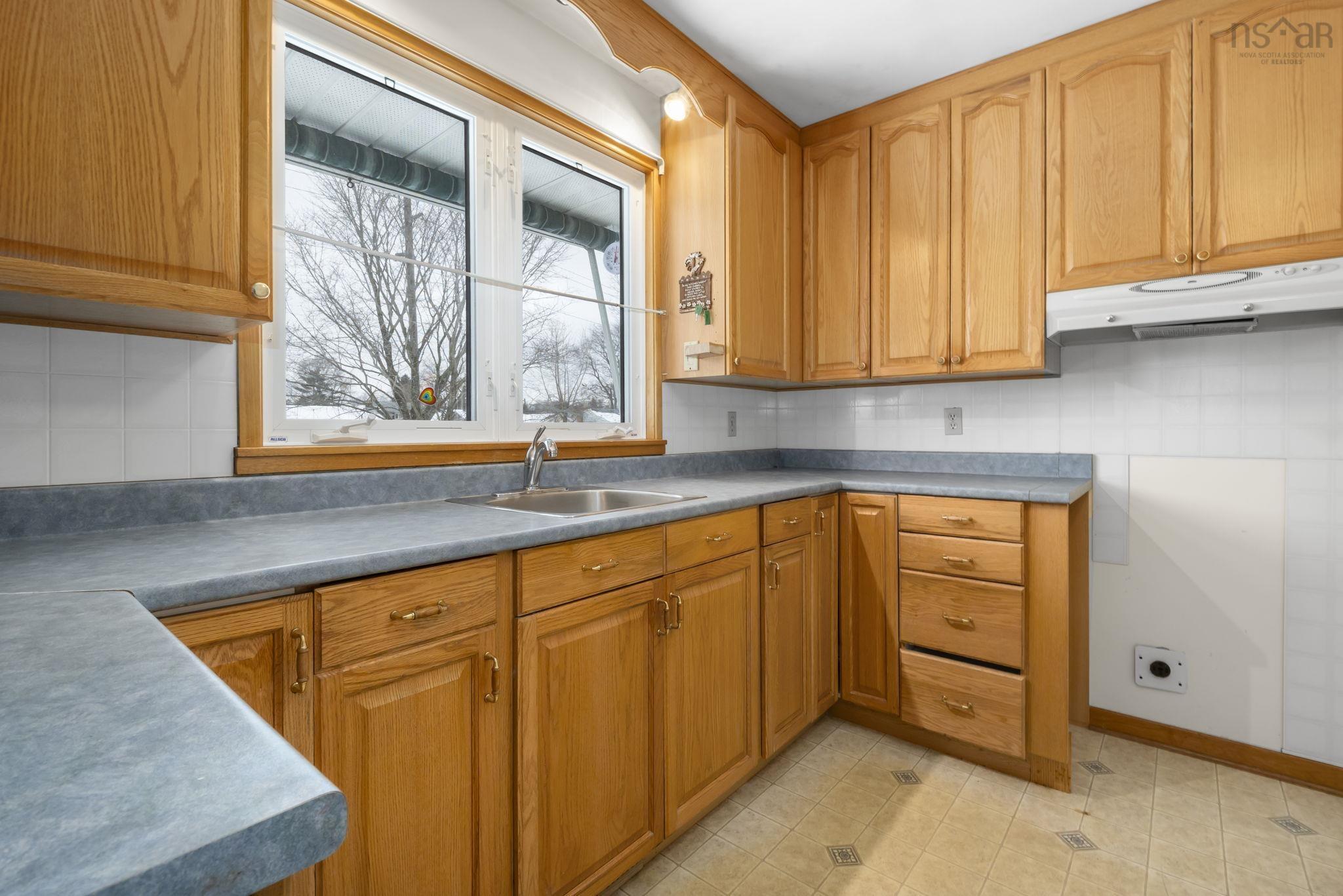 24 Christopher Avenue, Dartmouth, NS (MLS 202603495)