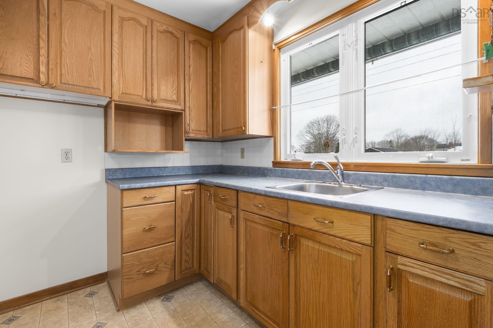 24 Christopher Avenue, Dartmouth, NS (MLS 202603495)