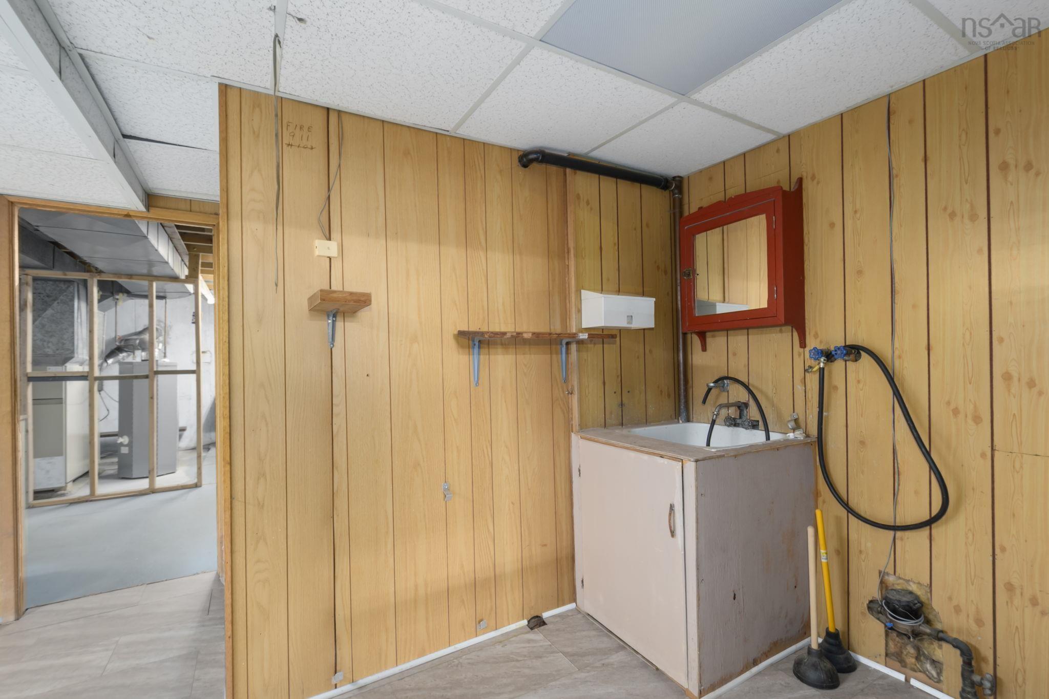 24 Christopher Avenue, Dartmouth, NS (MLS 202603495)