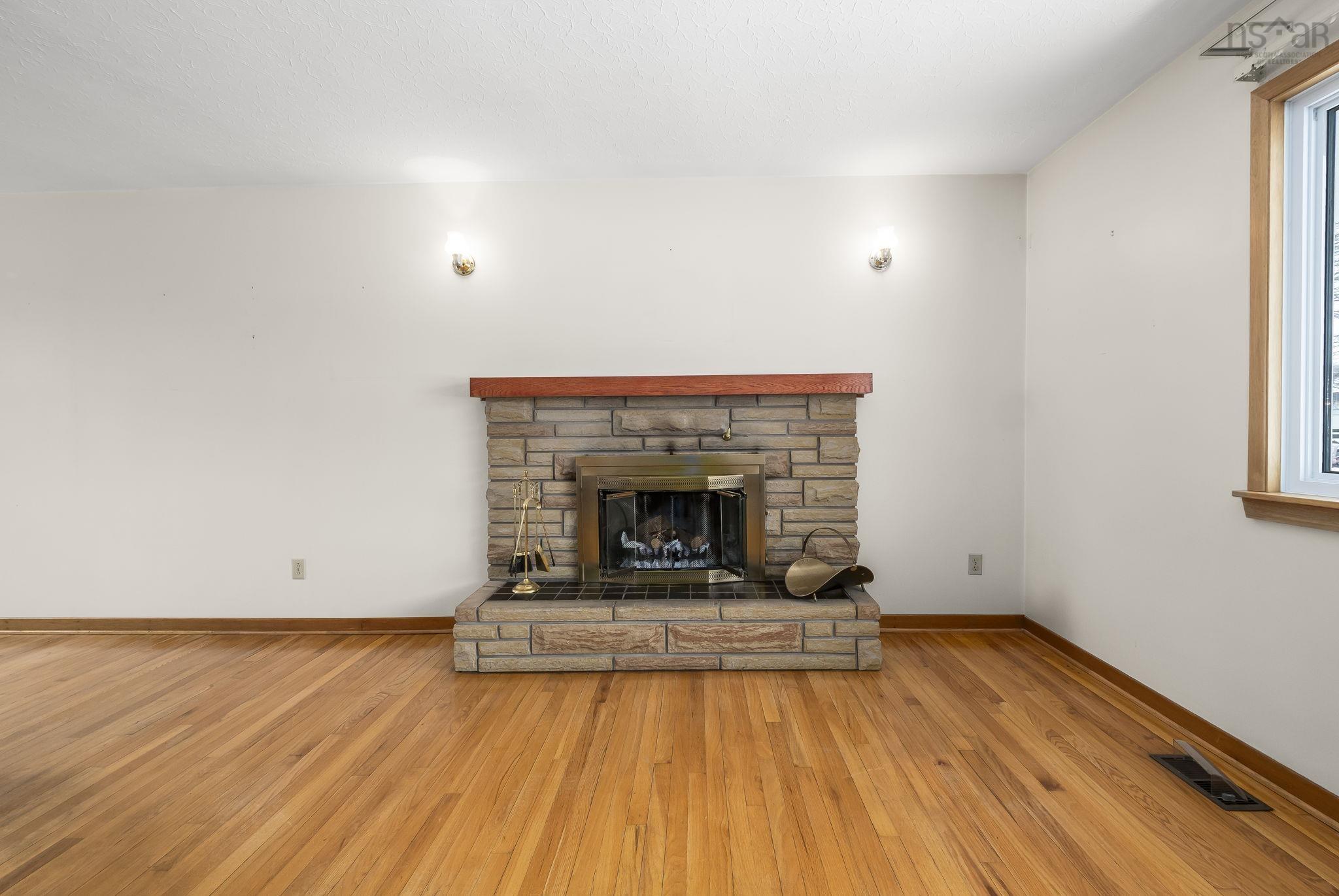 24 Christopher Avenue, Dartmouth, NS (MLS 202603495)