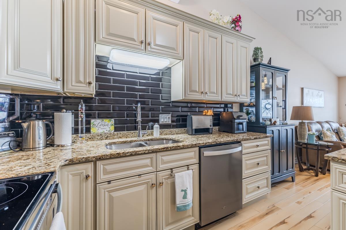 $375,000.00: 30 COVINGTON Place, Bible Hill