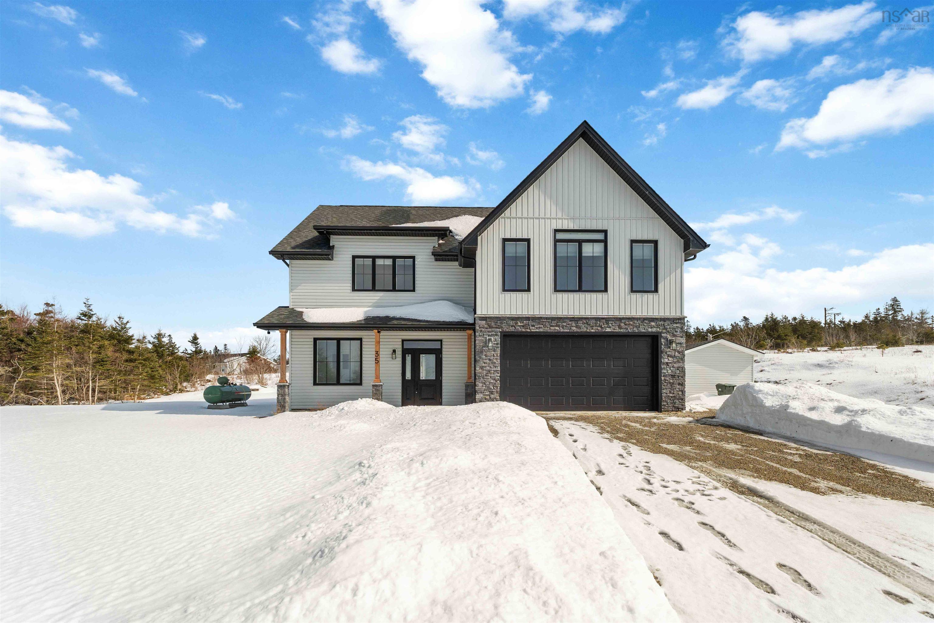 $929,900.00: 35 Seeland Avenue, Brooklyn