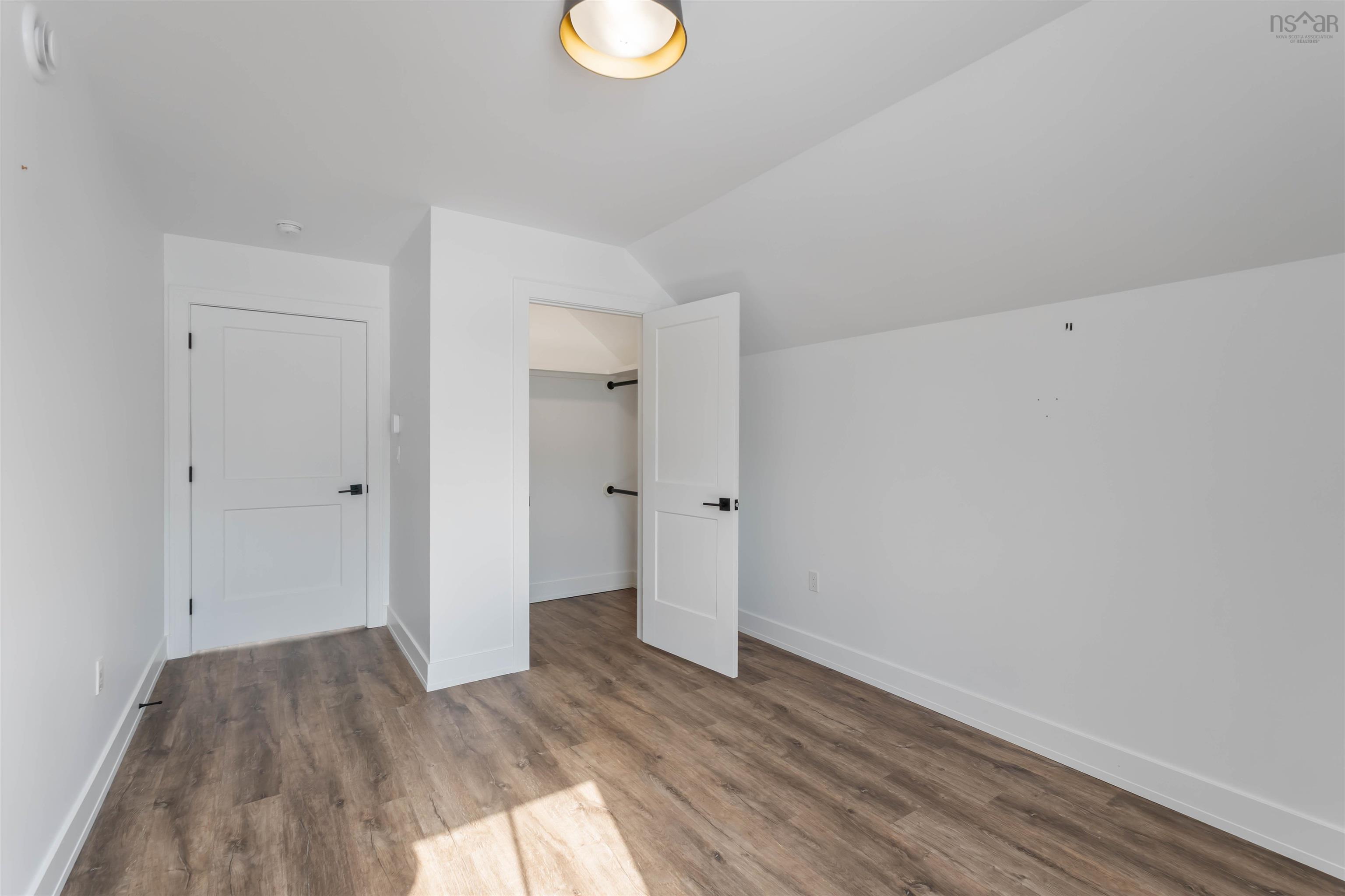 $929,900.00: 35 Seeland Avenue, Brooklyn