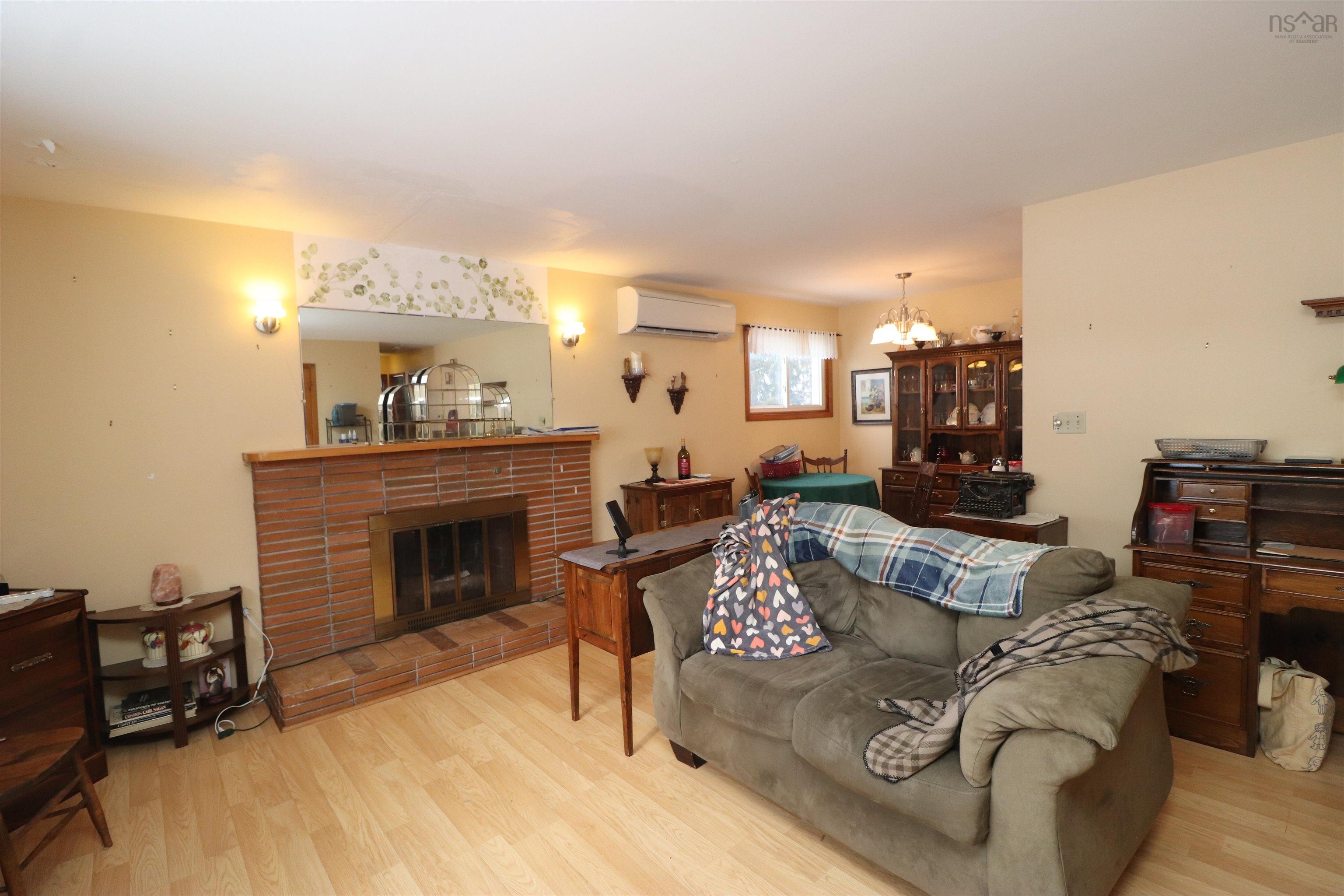 $249,900.00: 101 LAURIE Street, Truro