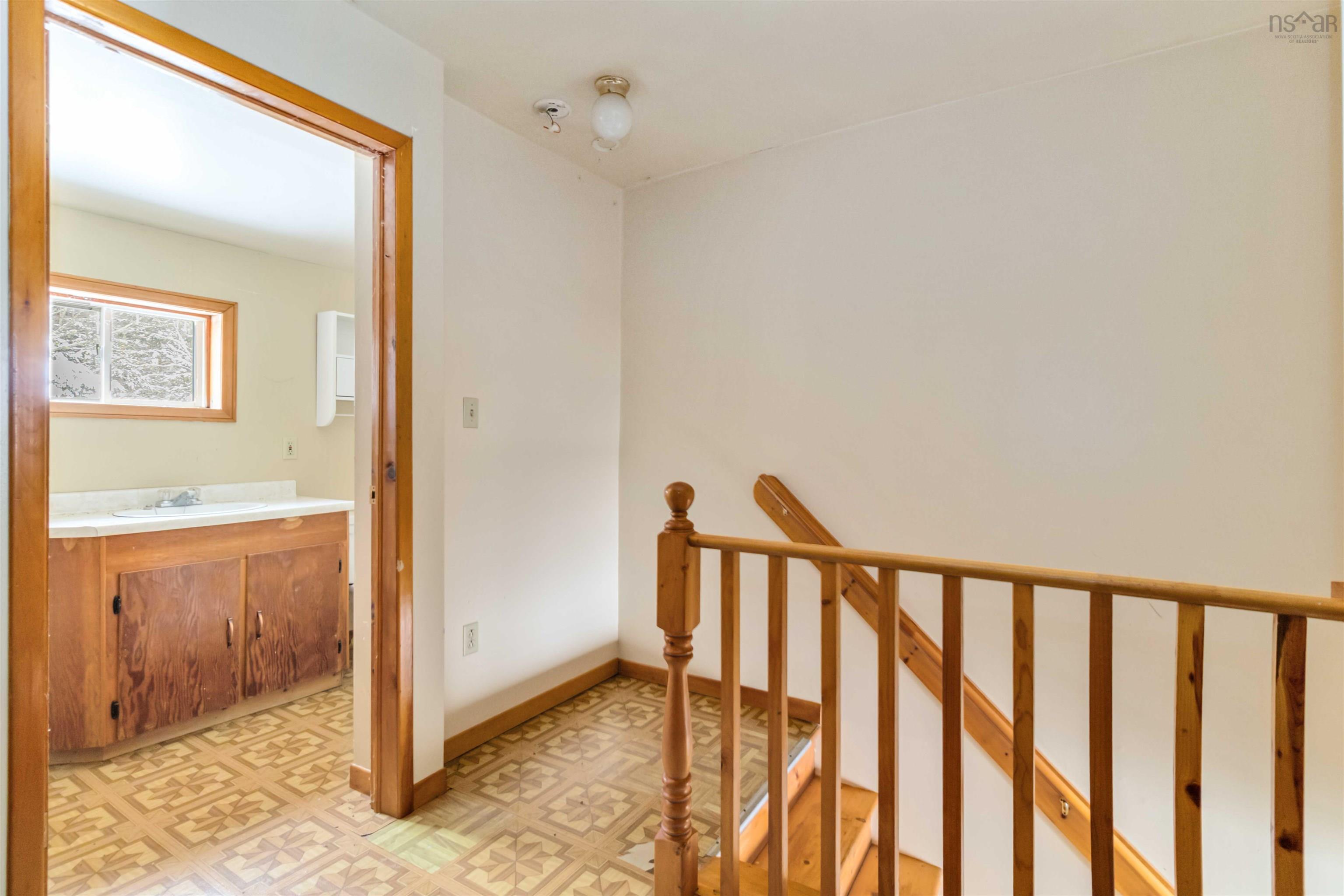 $225,000.00: 68 Croft Avenue, Crescent Beach