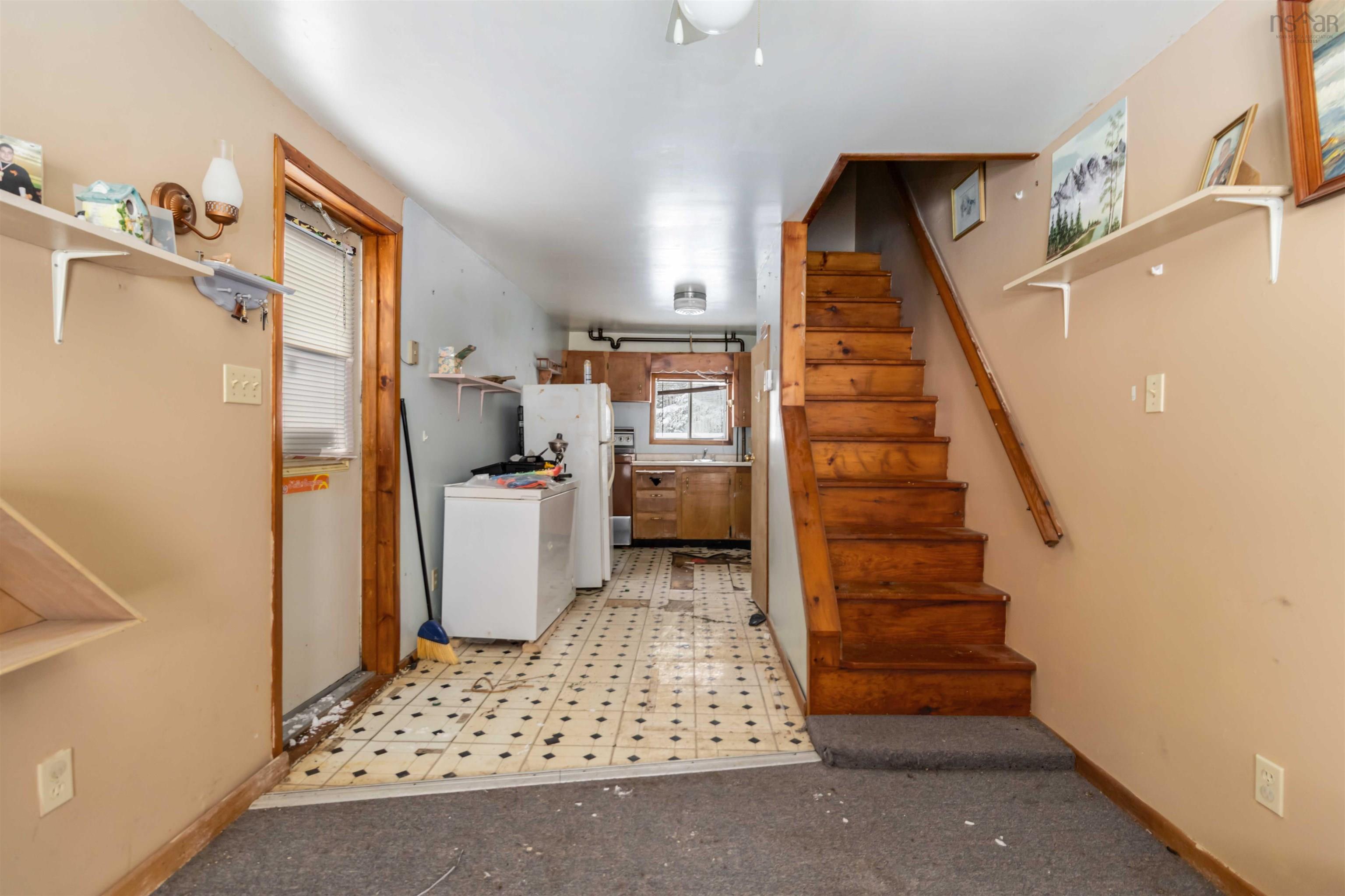 $225,000.00: 68 Croft Avenue, Crescent Beach