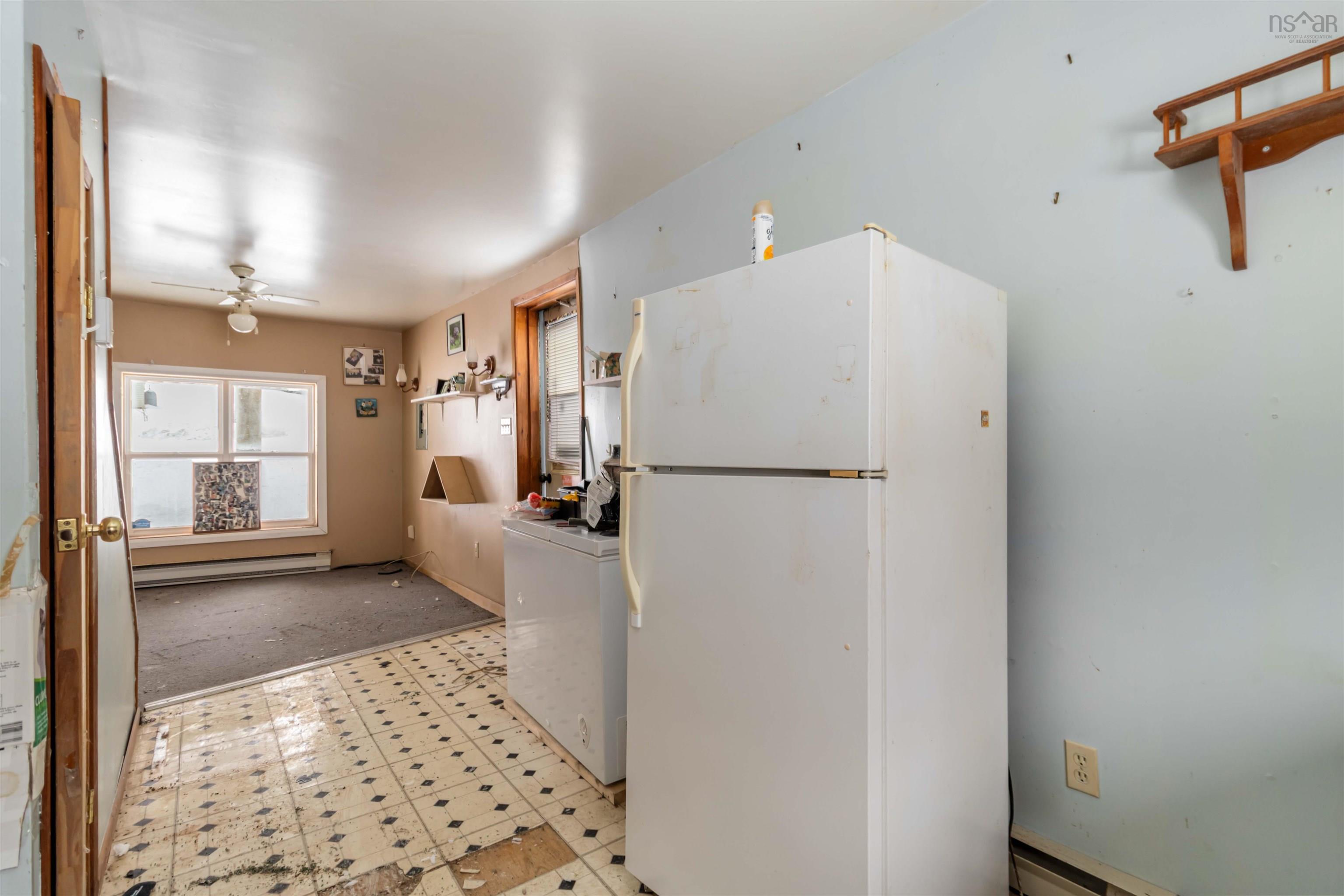 $225,000.00: 68 Croft Avenue, Crescent Beach