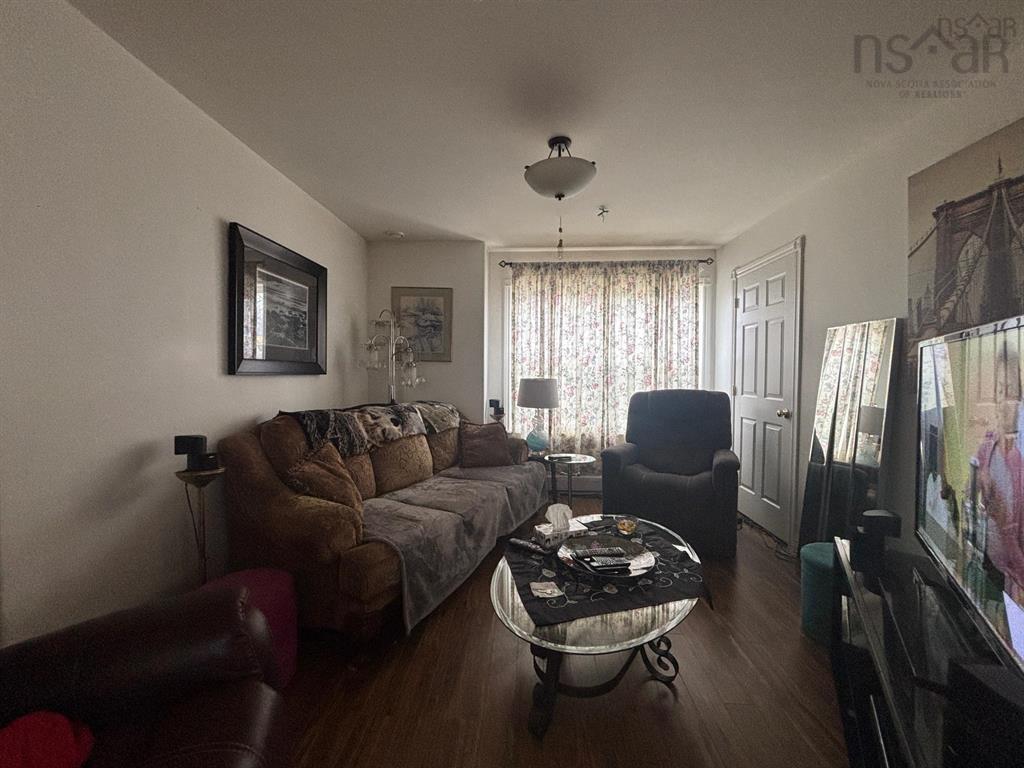 $333,999.00: 272/274 York Street, Glace Bay