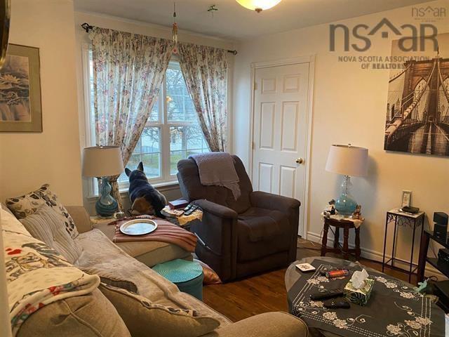 $333,999.00: 272/274 York Street, Glace Bay