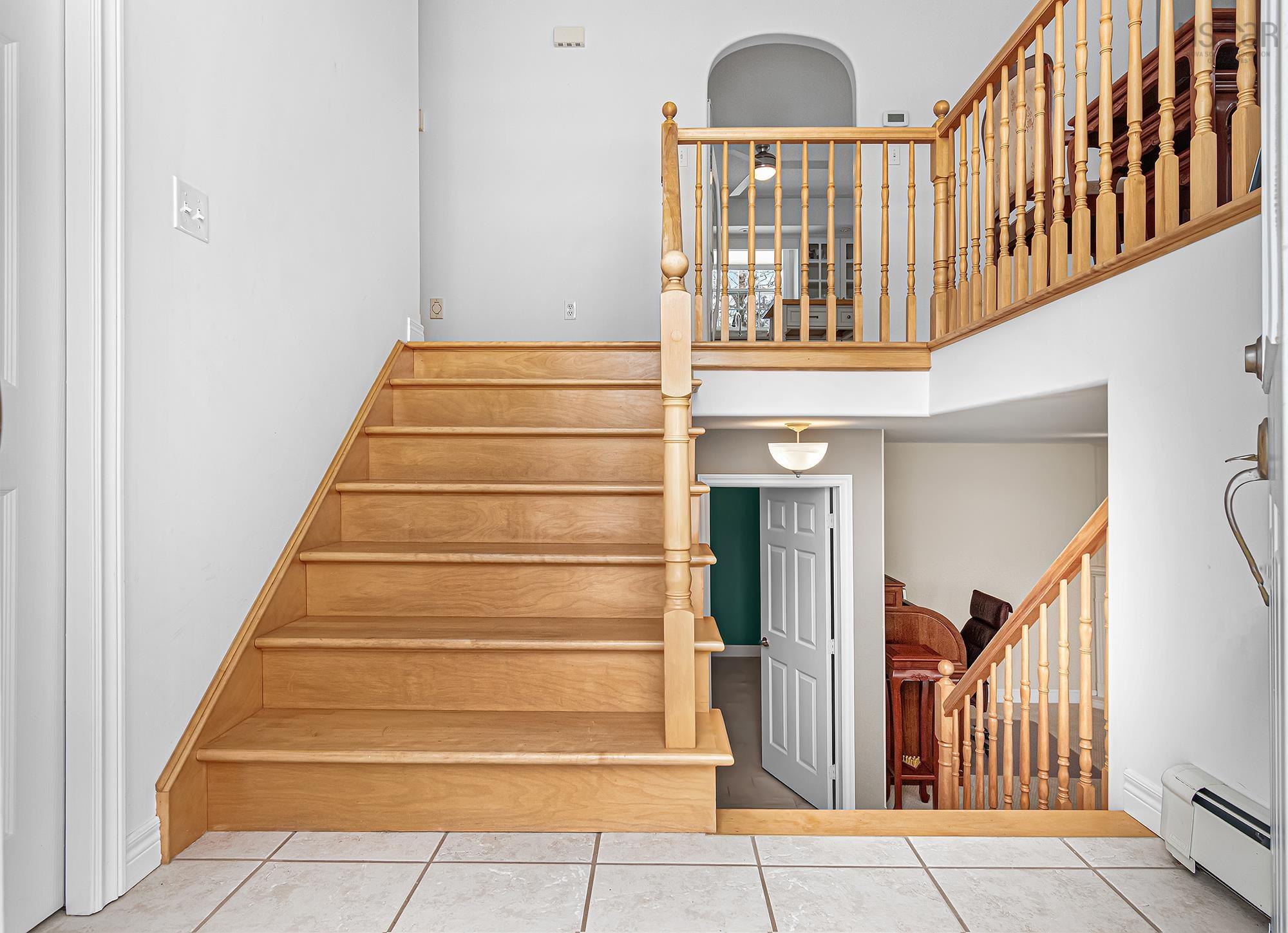 $584,700.00: 32 Falcon Crest Court, Middle Sackville