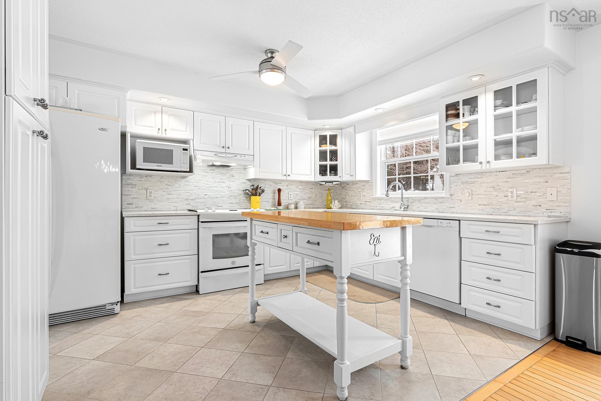 $584,700.00: 32 Falcon Crest Court, Middle Sackville