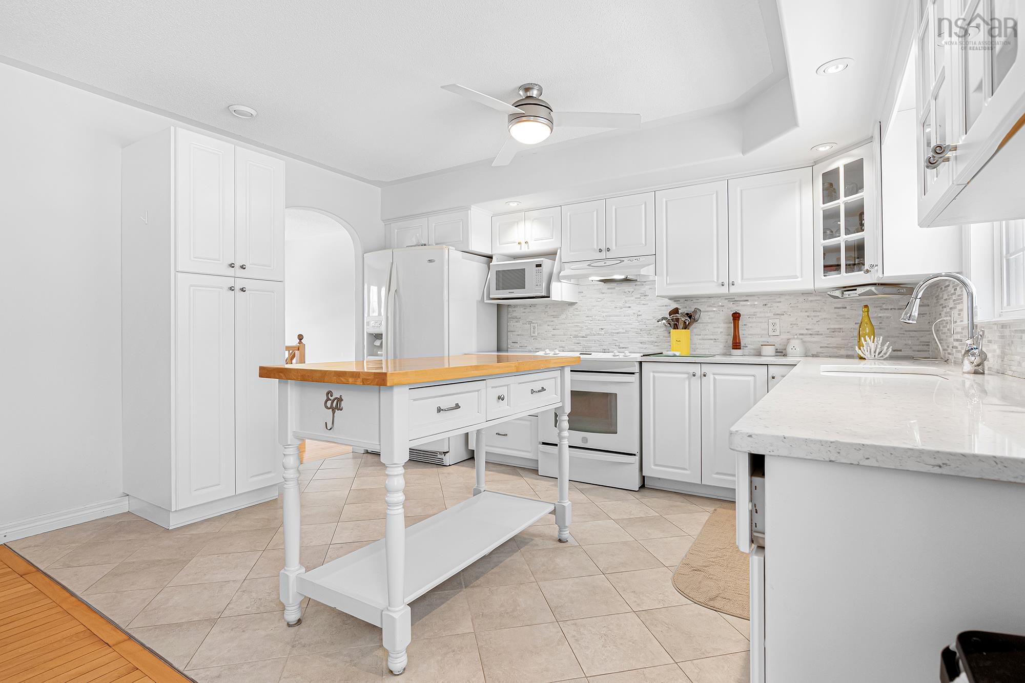 $584,700.00: 32 Falcon Crest Court, Middle Sackville