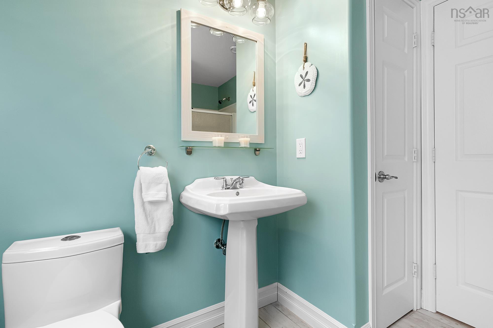 $584,700.00: 32 Falcon Crest Court, Middle Sackville